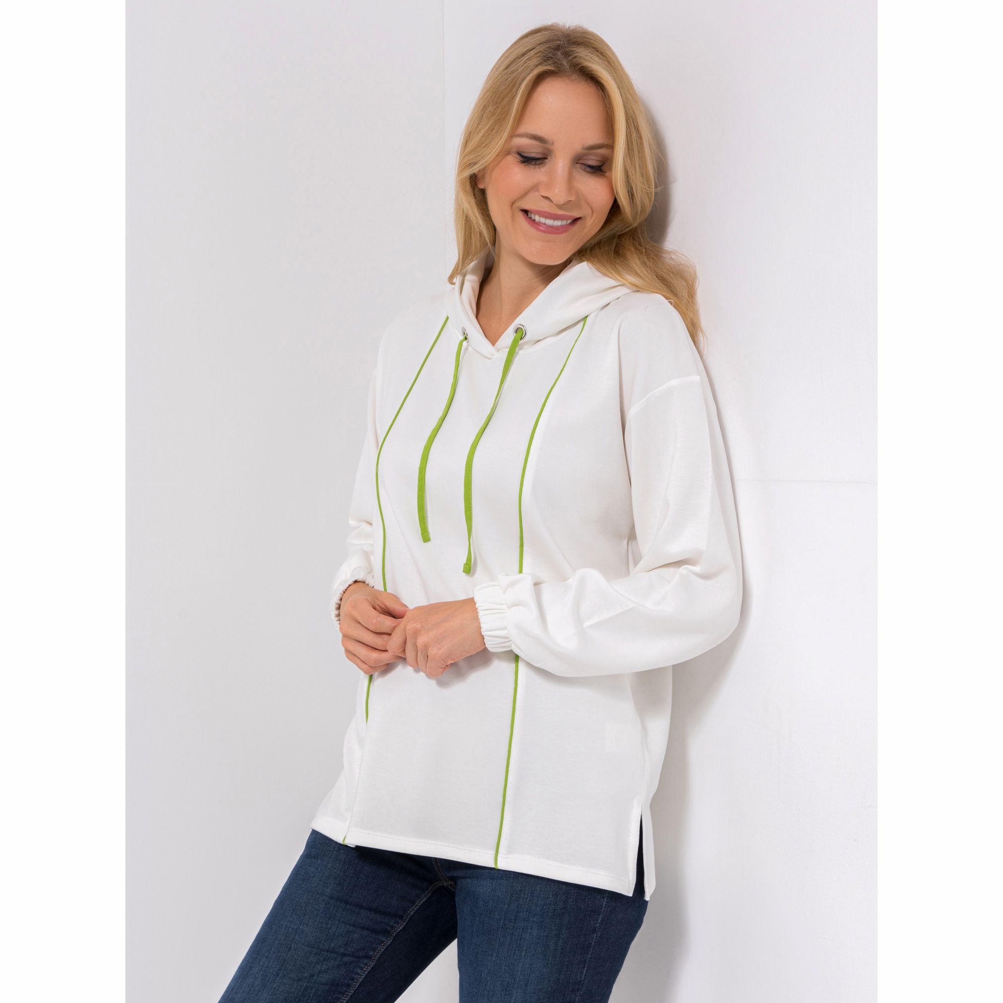 DENIM & CO. Sweatshirt Kapuze und Konstrastdetails figurumspielend