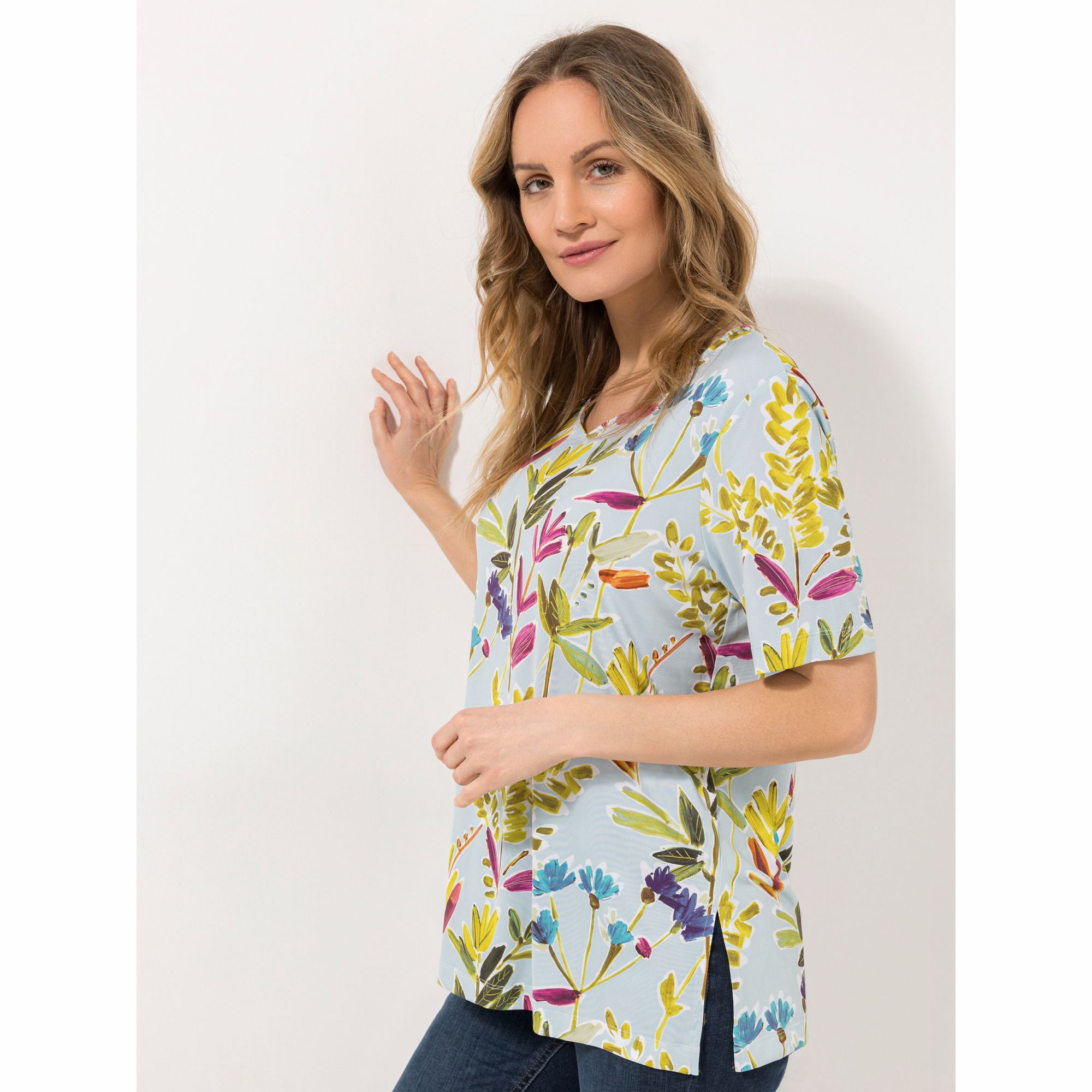 IN-PRINT Shirt, 1/2-Arm Herzausschnitt Seitenschlitze Blumendruck