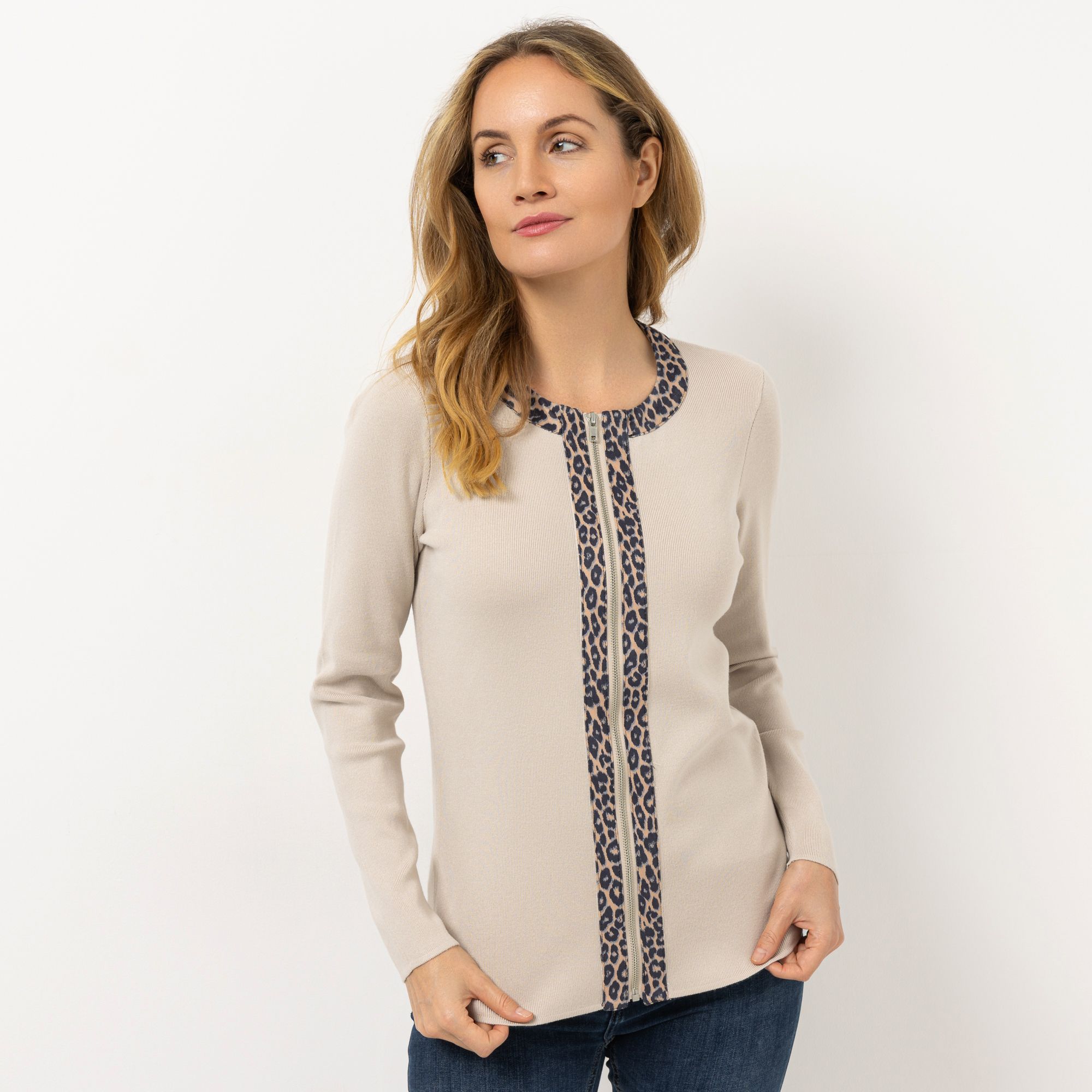 VIA MILANO Strickjacke, 1/1-Arm Rundhalsausschnitt Leo-Details Reißverschluss