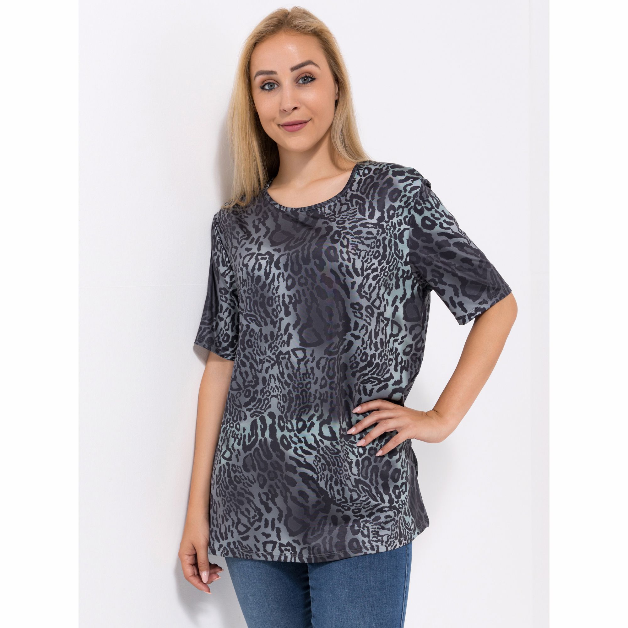 IN-PRINT Shirt, 1/2-Arm Rundhalsausschnitt Seitenschlitze Animaldruck