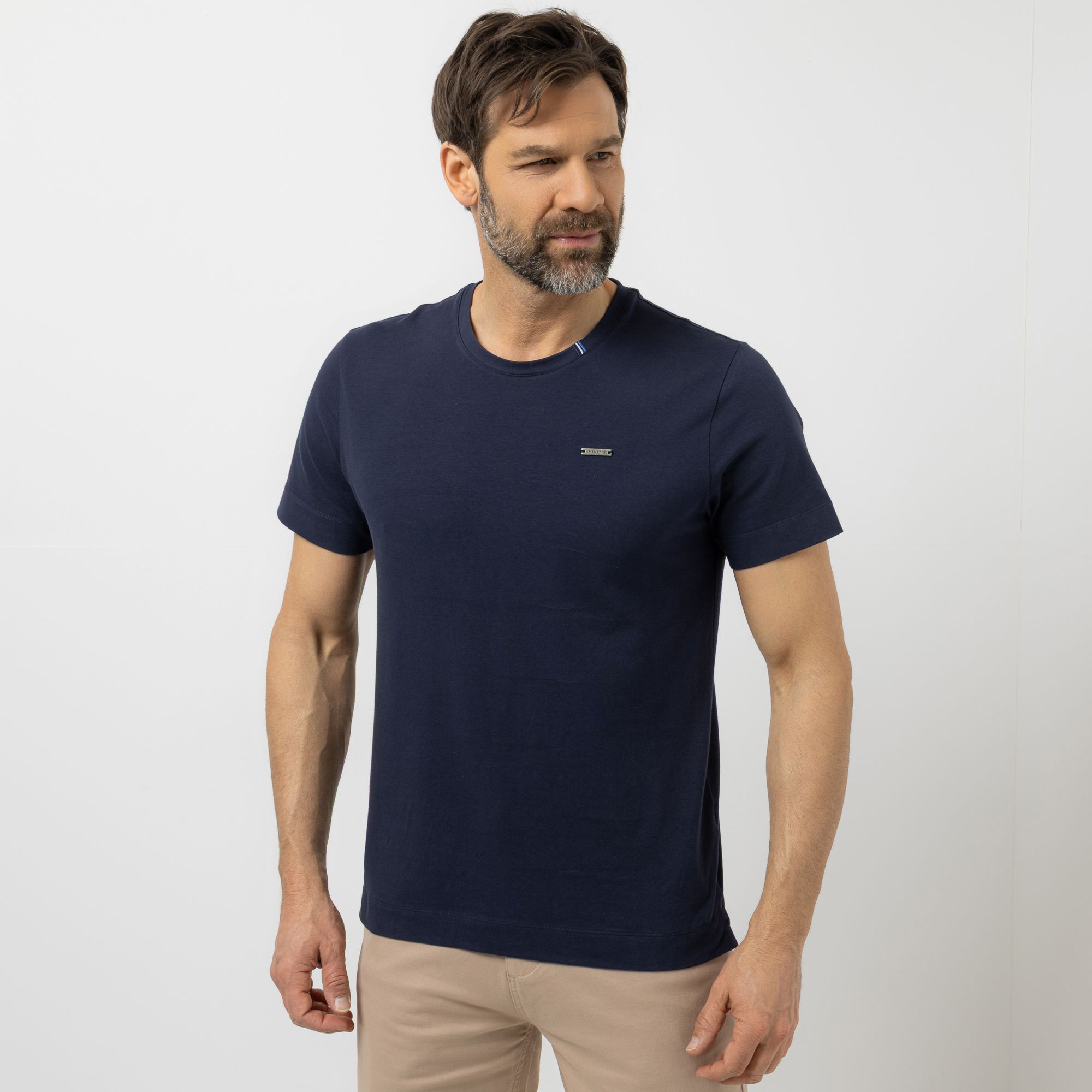 AMINATI® Herren-Shirt, 1/2-Arm Rundhalsausschnitt Seitenschlitze Stickerei