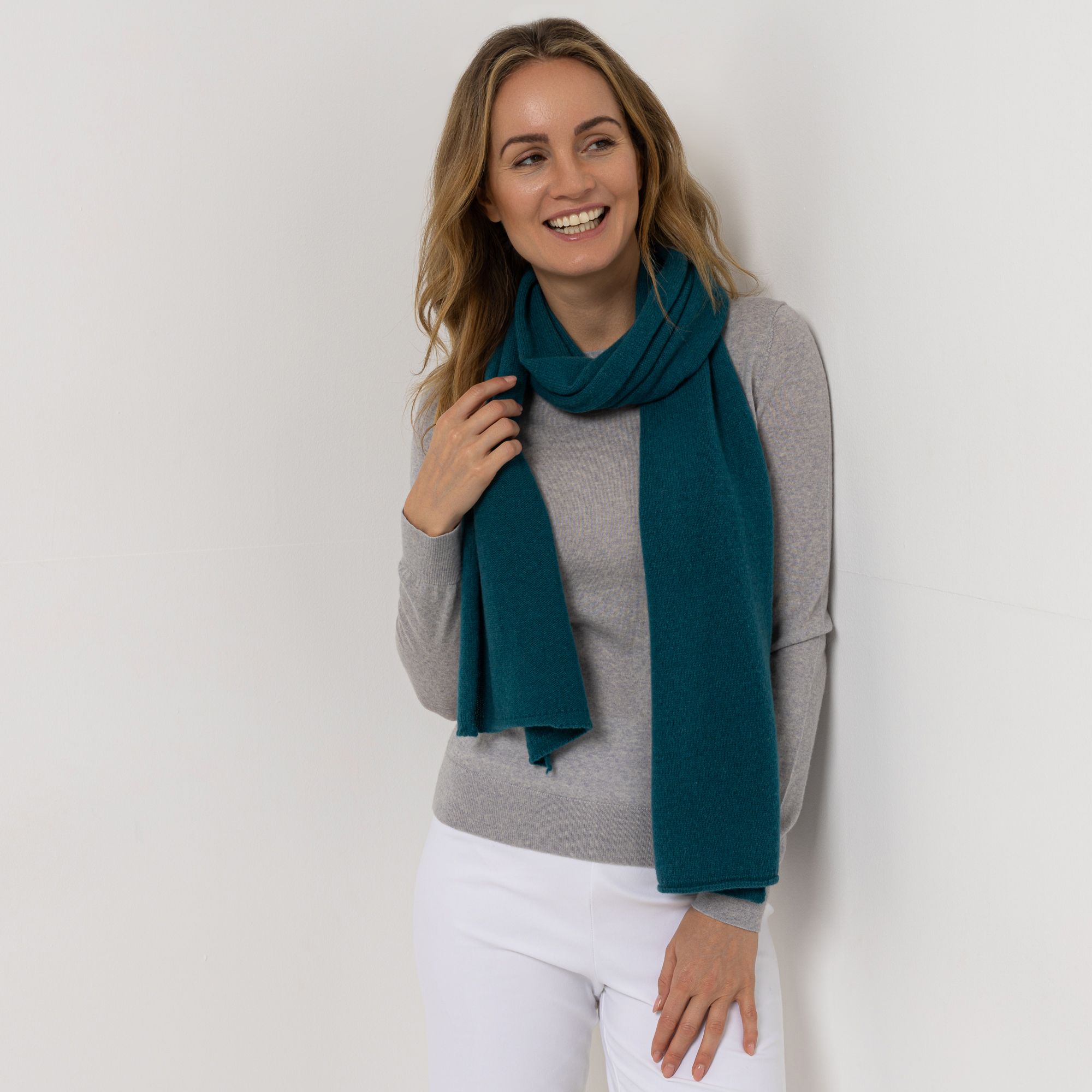 VIA MILANO Schal mit Rollrand 180 x 36 cm 100% Kaschmir