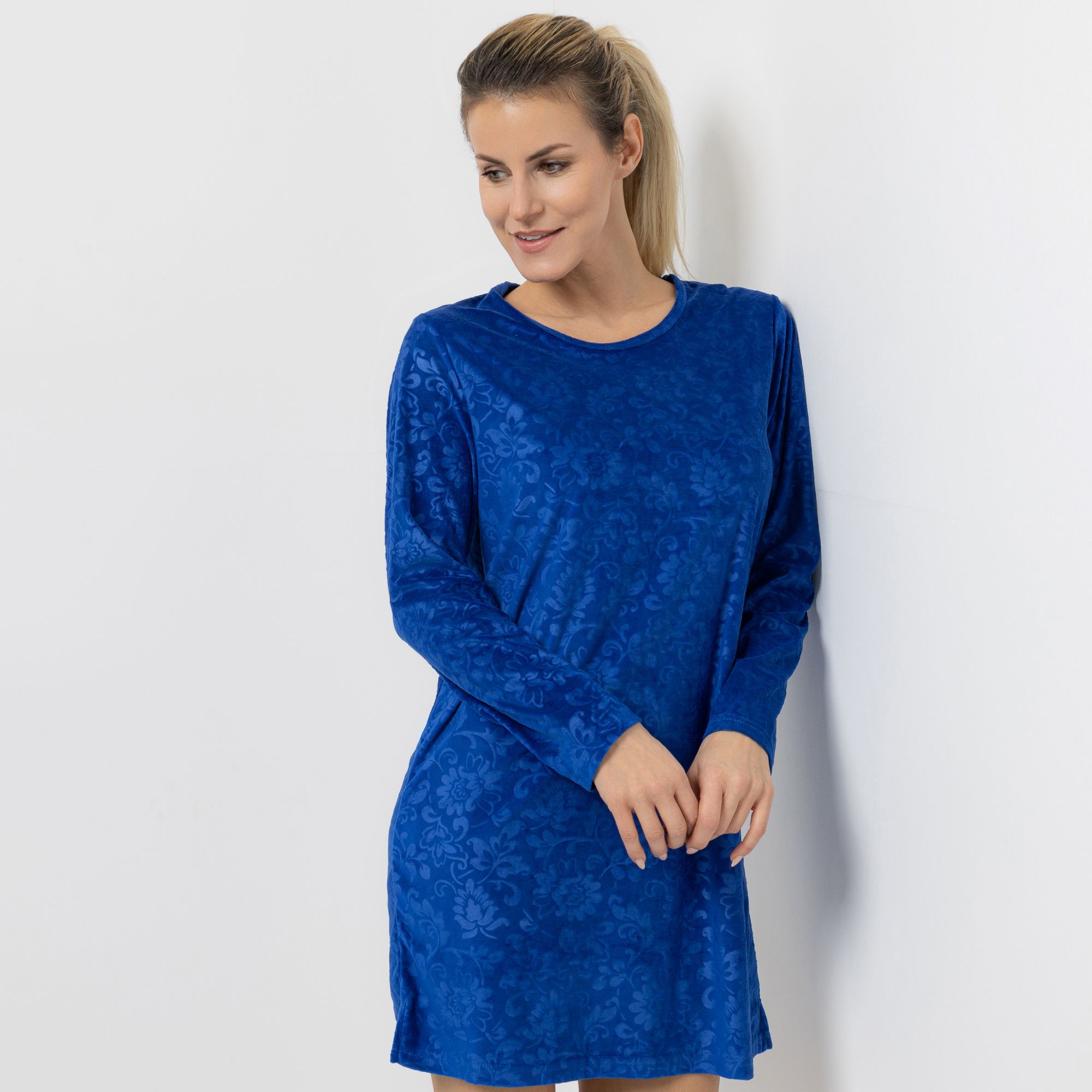 LITTLE ROSE Bigshirt, 1/1-Arm Rundhalsausschnitt Mikrofaser Nicki florale Prägung