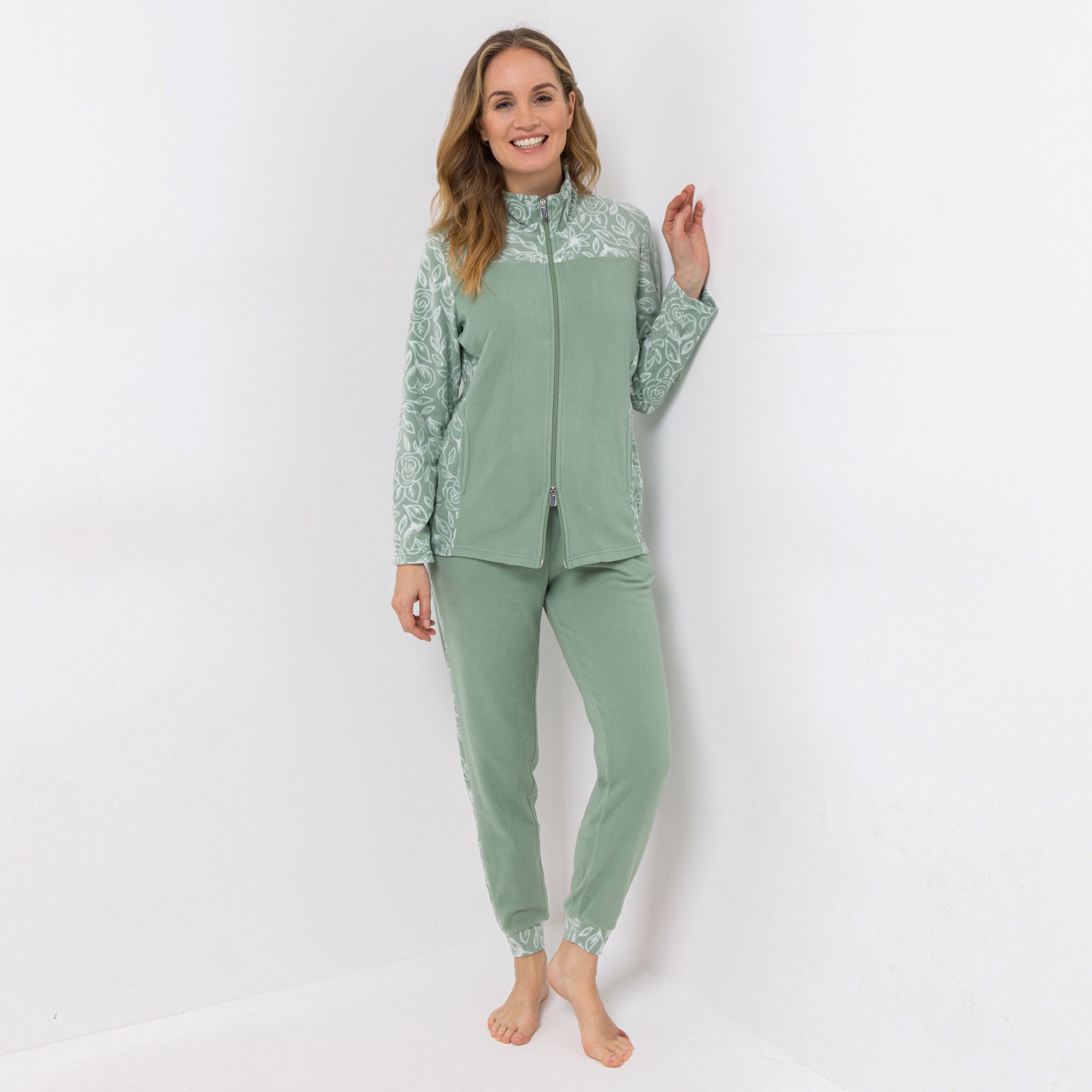 POLARSTERN Hausanzug Mikrofaser Fleece Jacke & Hose Druckdetails