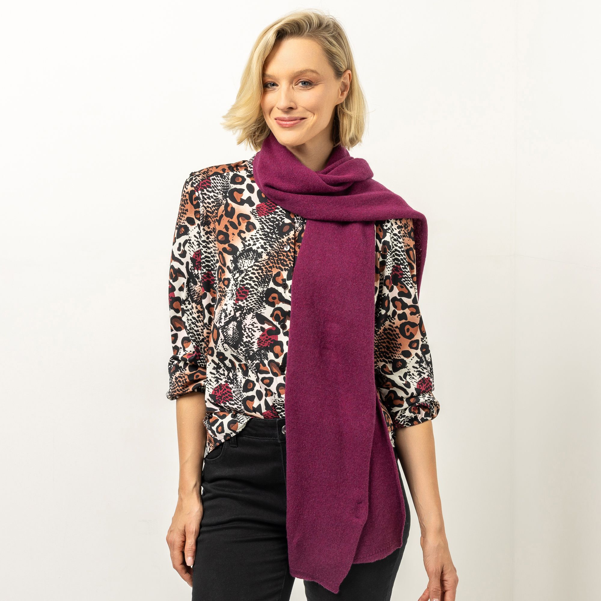 VIA MILANO Schal mit Rollrand 180x36cm 100% Kaschmir