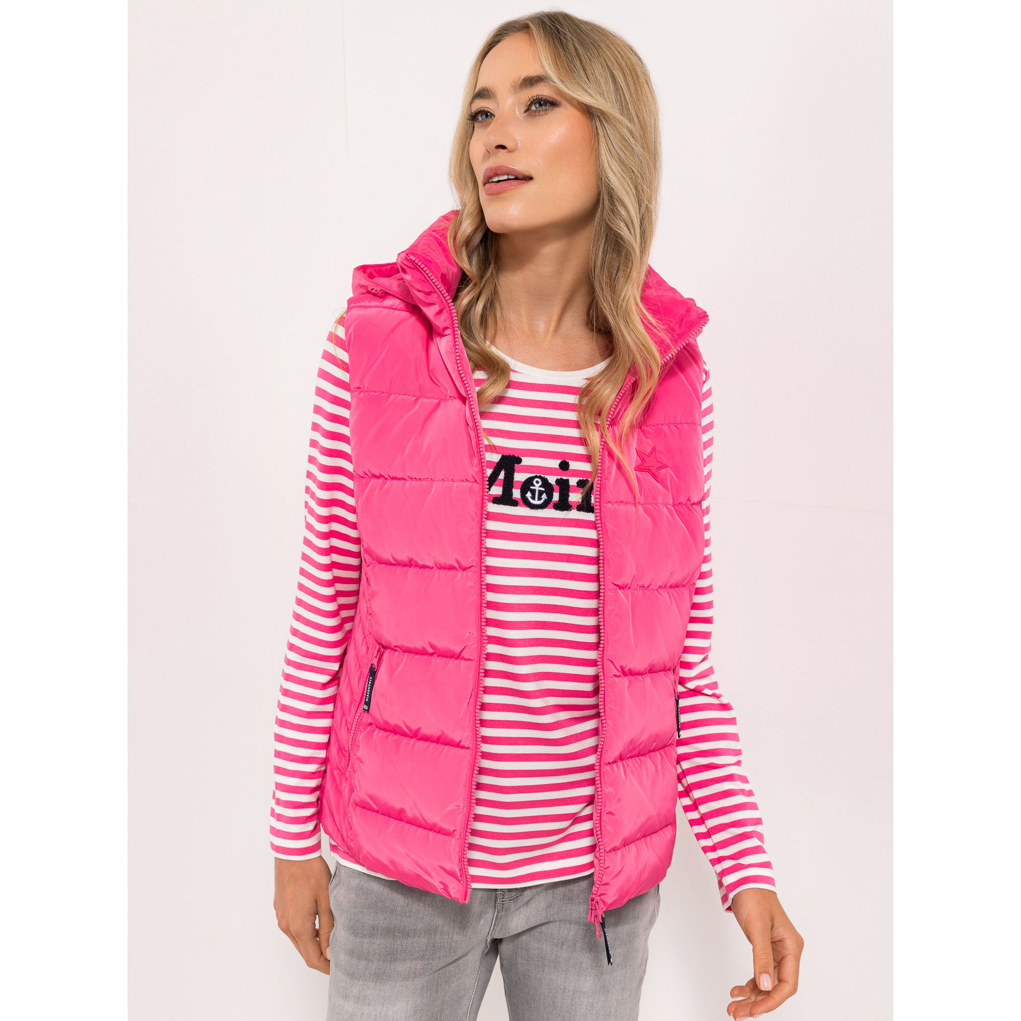 STRANDFEIN Steppweste Downtouch Stern-Steppung figurumspielend