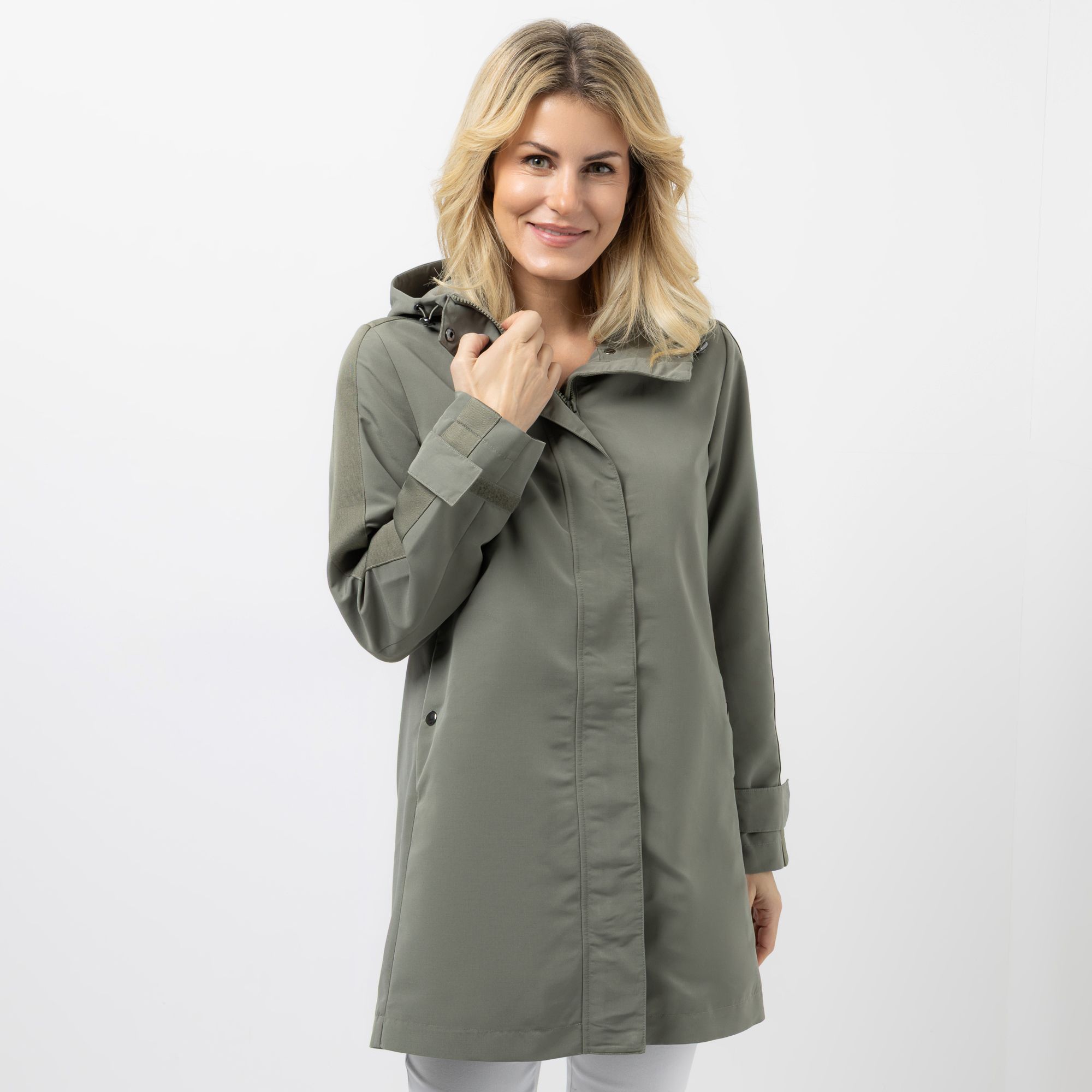 DINE 'N' DANCE Jacke. 1/1-Arm mit Kapuze platzierter Druck figurumspielend