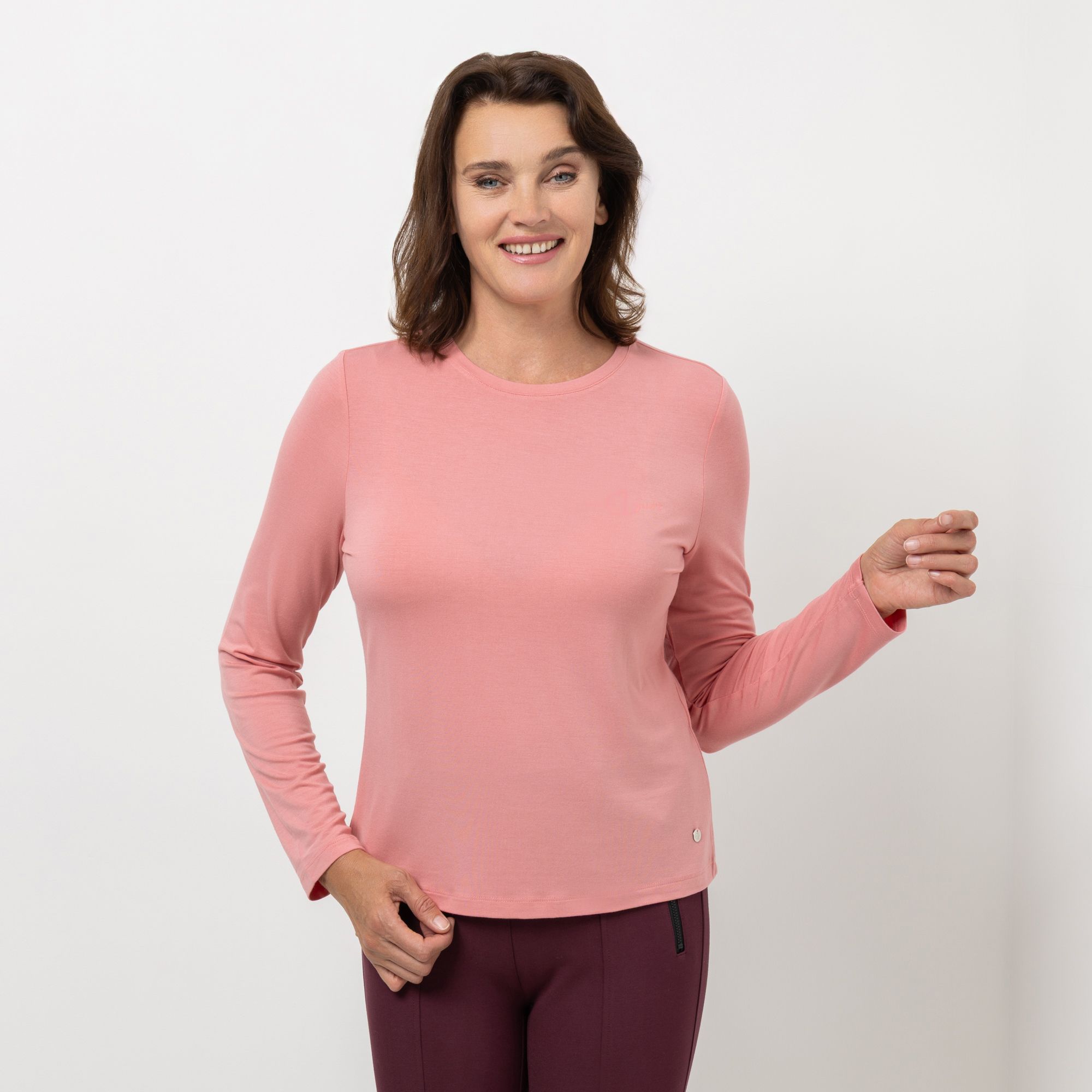 EVA LUTZ Shirt, Langarm Rundhalsausschnitt Logo-Druck figurumspielend