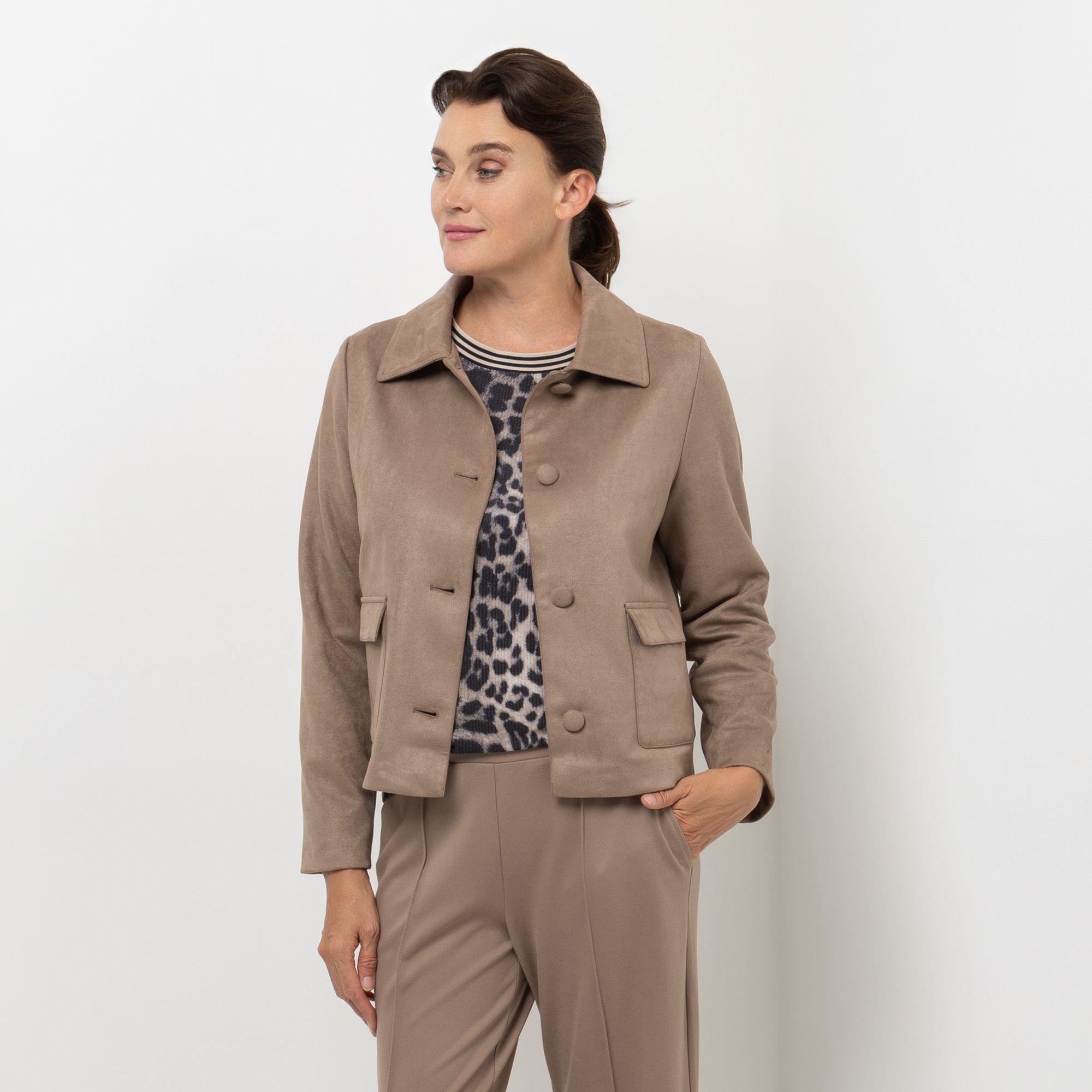 EVA LUTZ Jacke, gefüttert Kragen Velours-Optik figurumspielend