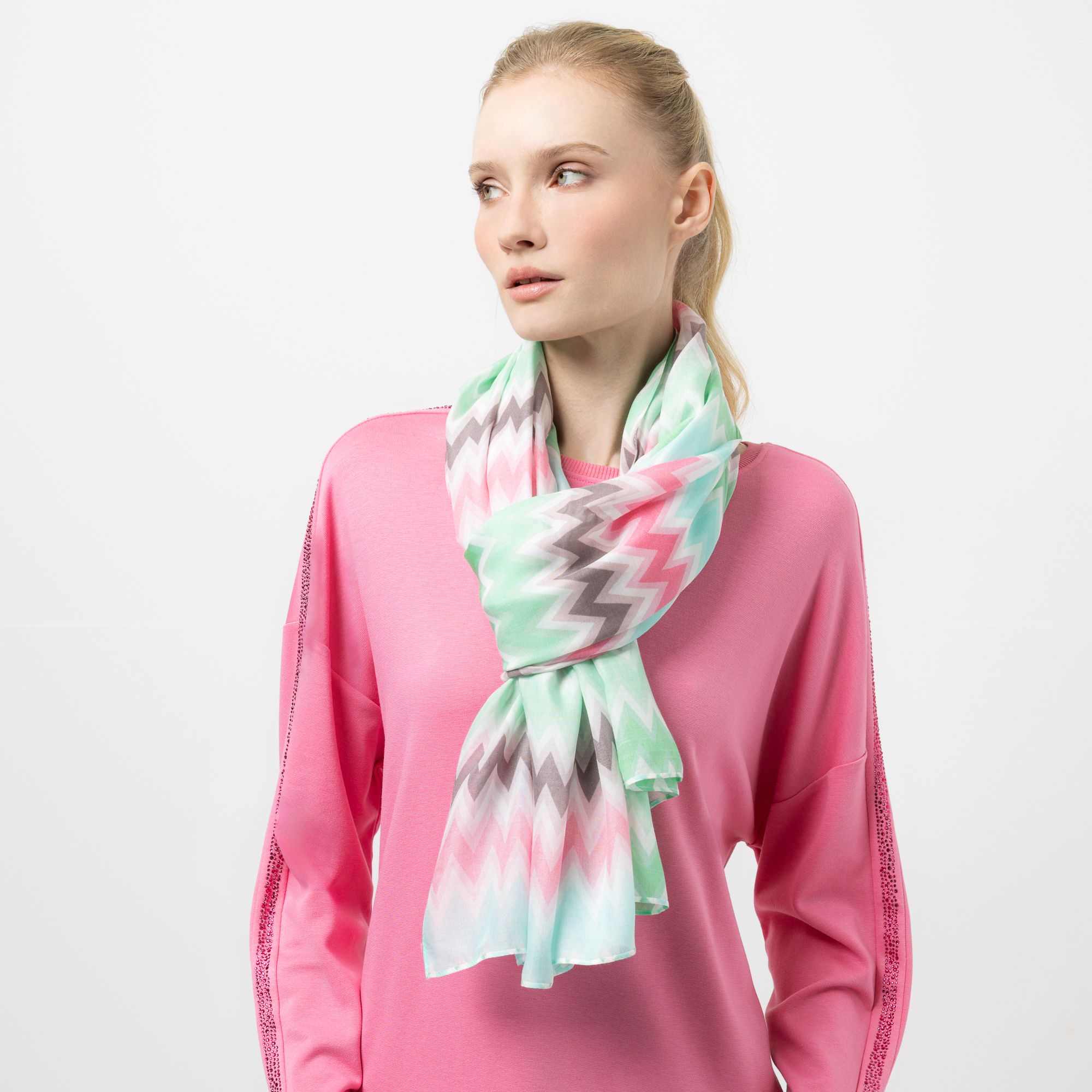 STEFFEN SCHRAUT Schal Biarritz Zickzack-Druck aus ECOVERO Viskose 100 x 190 cm