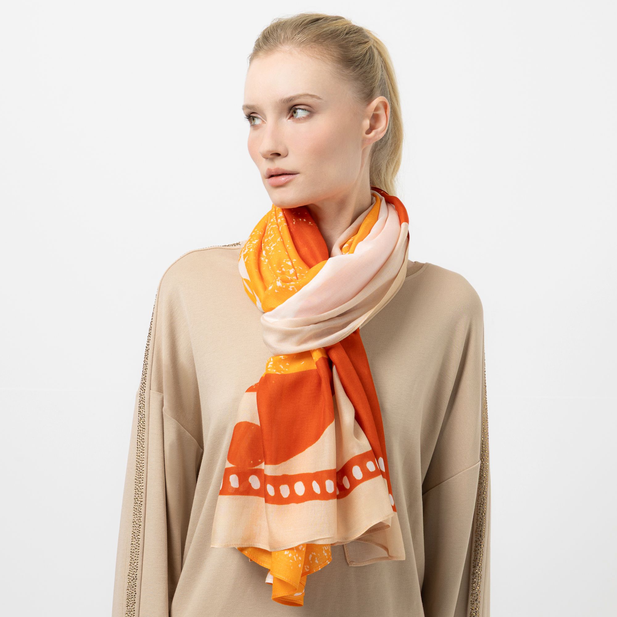 STEFFEN SCHRAUT Schal Biarritz Punkte-Druck aus ECOVERO Viscose 100 x 190 cm