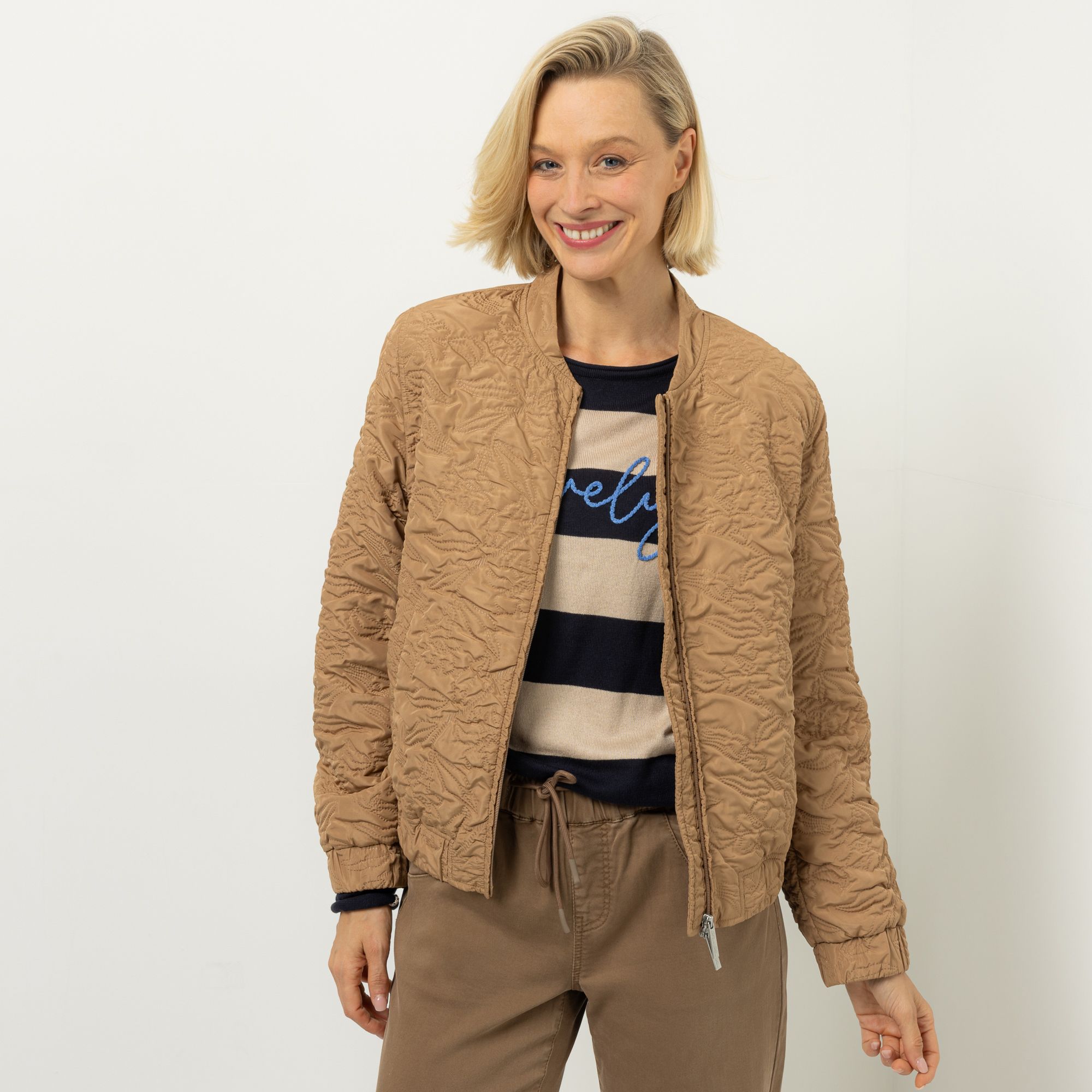 DINE 'N' DANCE Blouson-Jacke Stehkragen Struktur-Stepp figurumspielend