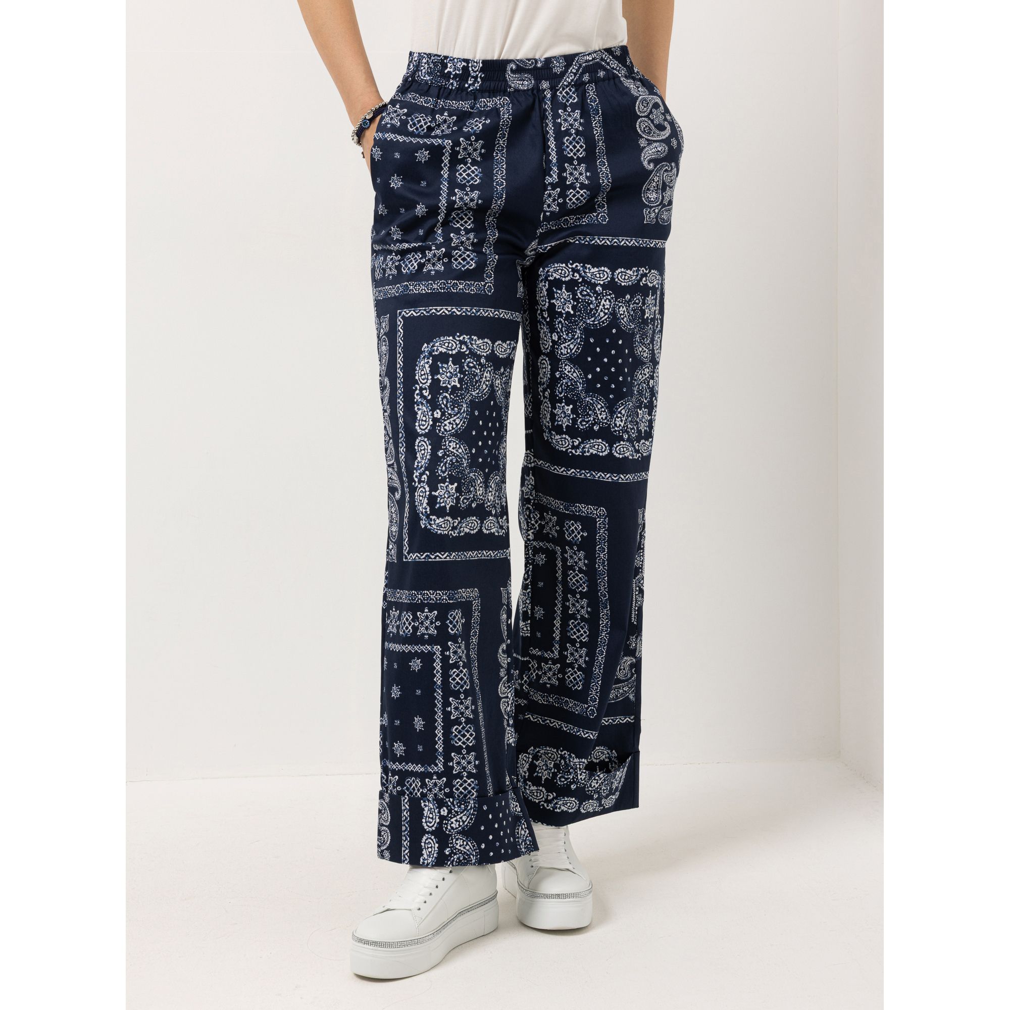 STEFFEN SCHRAUT Hose Seitennahttaschen Allover-Druck weites Bein