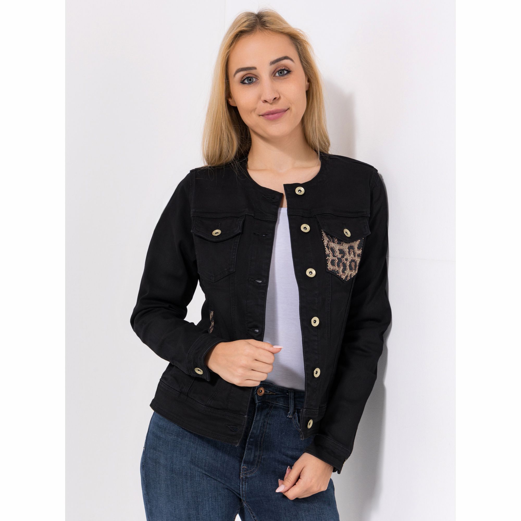 DINE 'N' DANCE Jeansjacke Brusttaschen Strassdetails figurbetont