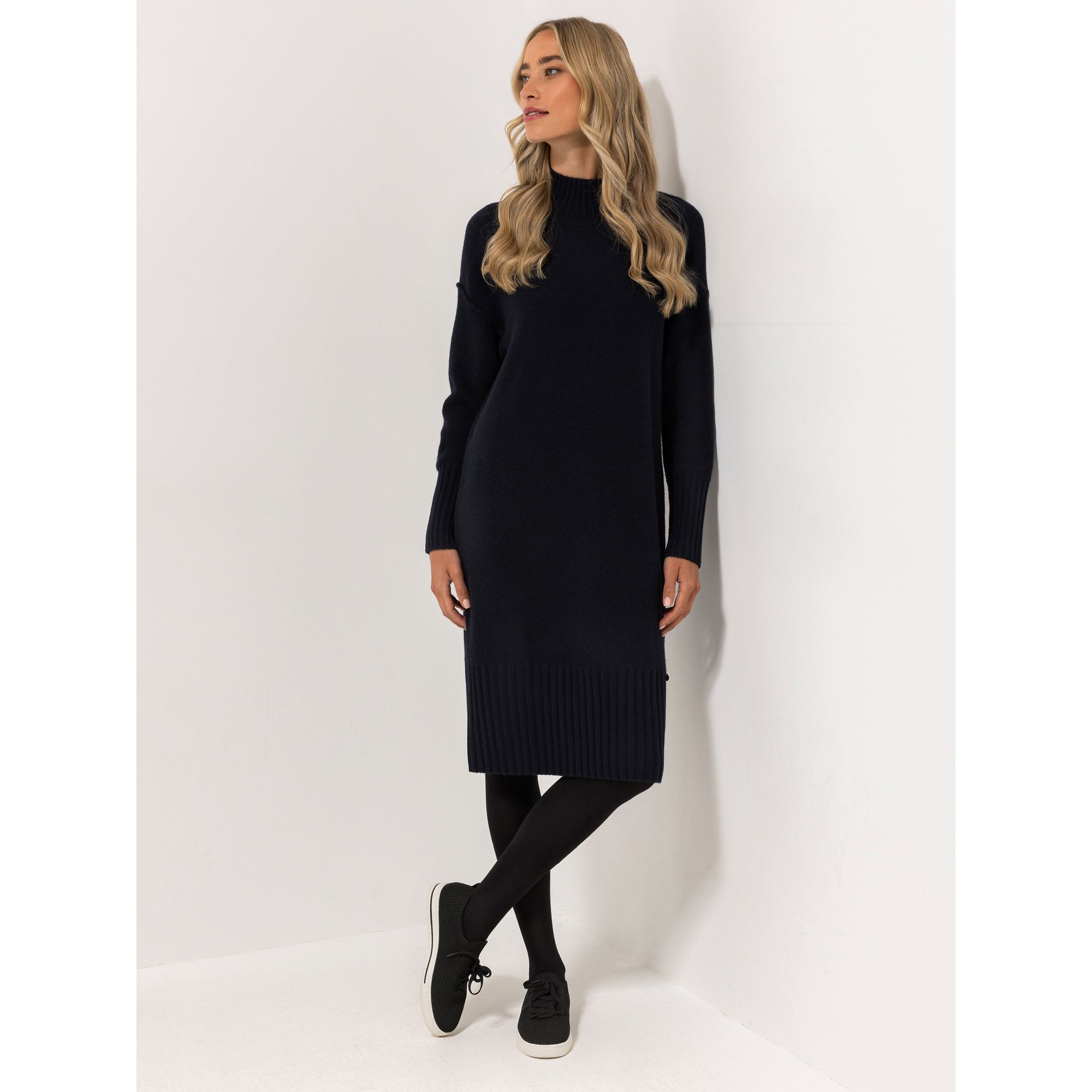 STRANDFEIN Kleid Grobstrick Stehkragen leger weit