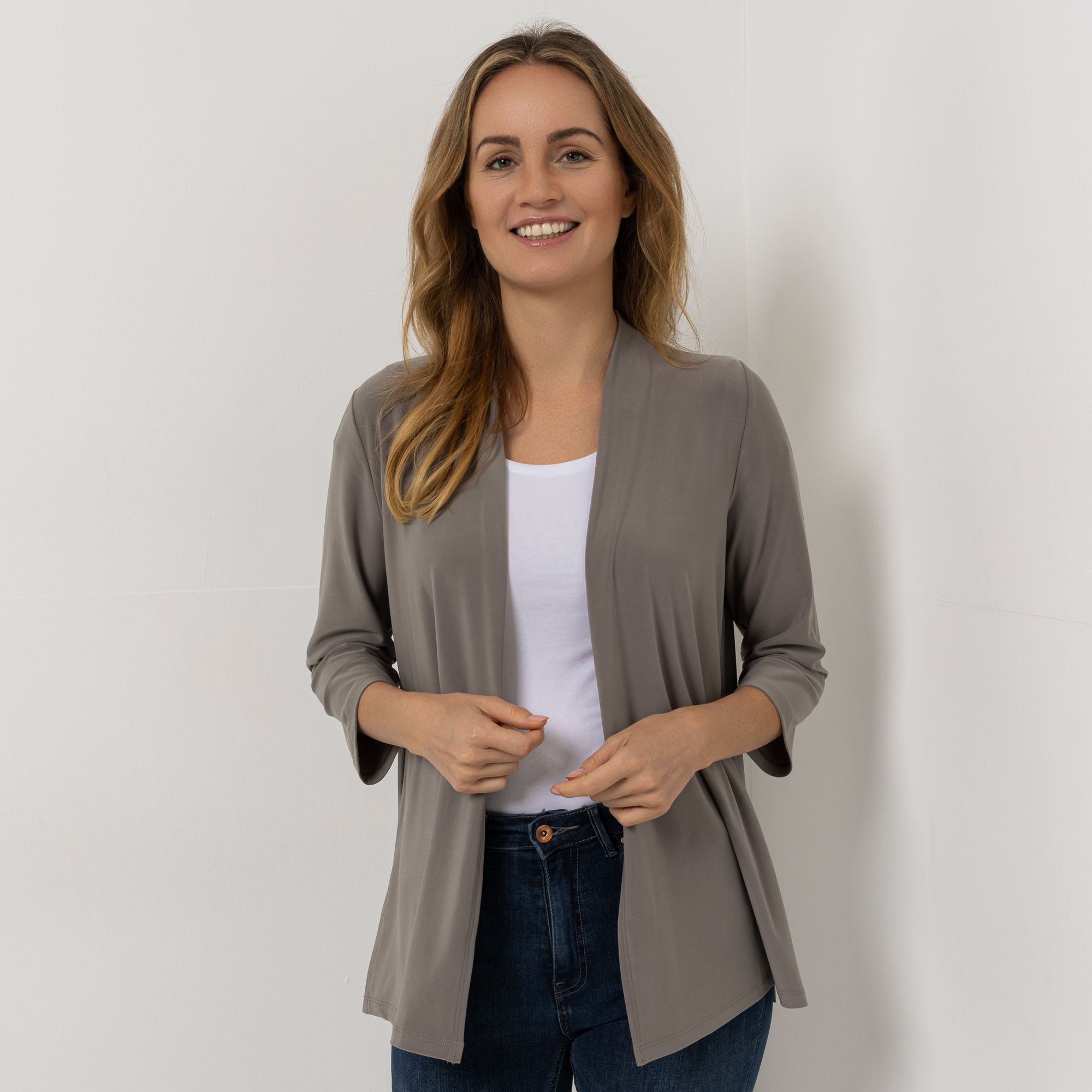 KIM & CO. Cardigan, 3/4-Arm Deluxe Brazil Knit Seitenschlitze figurumspielend