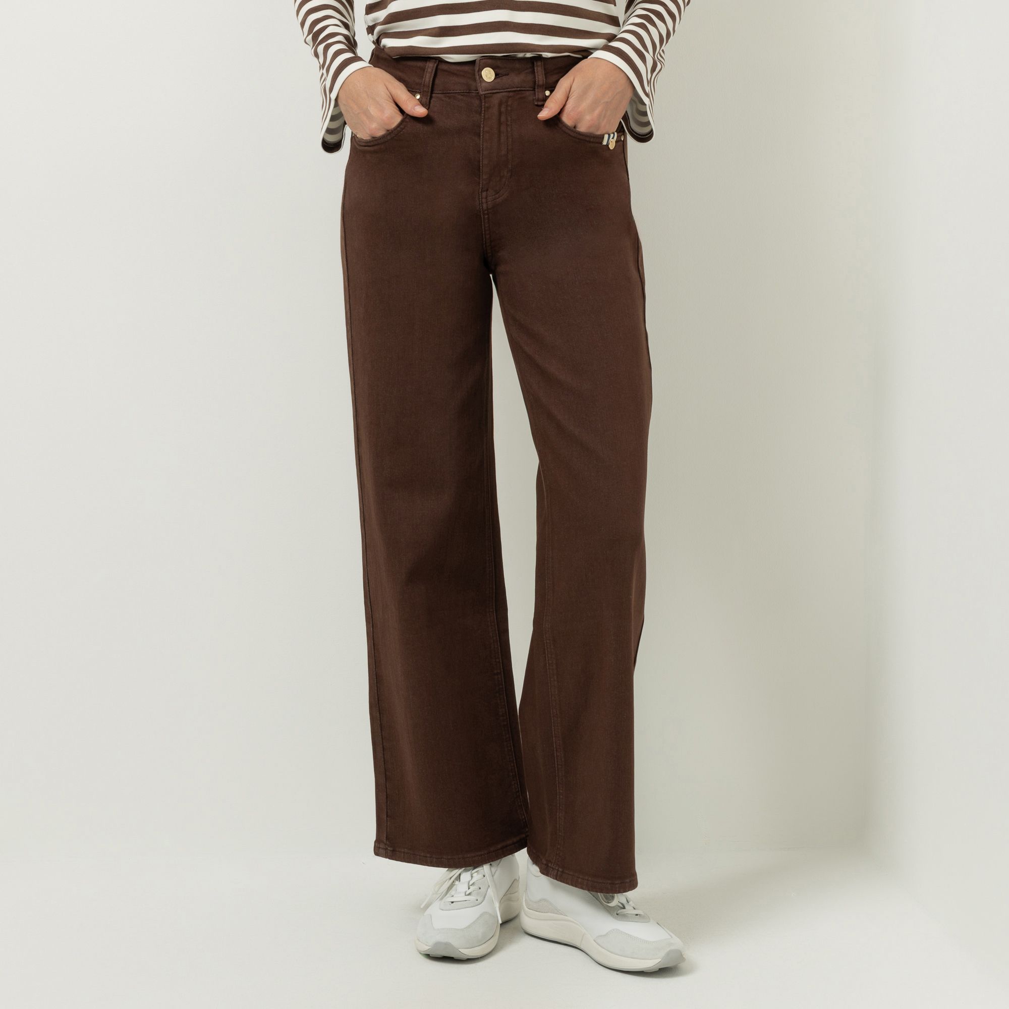 STRANDFEIN Jeans 5-Pocket-Style Logodetails gerades, weites Bein