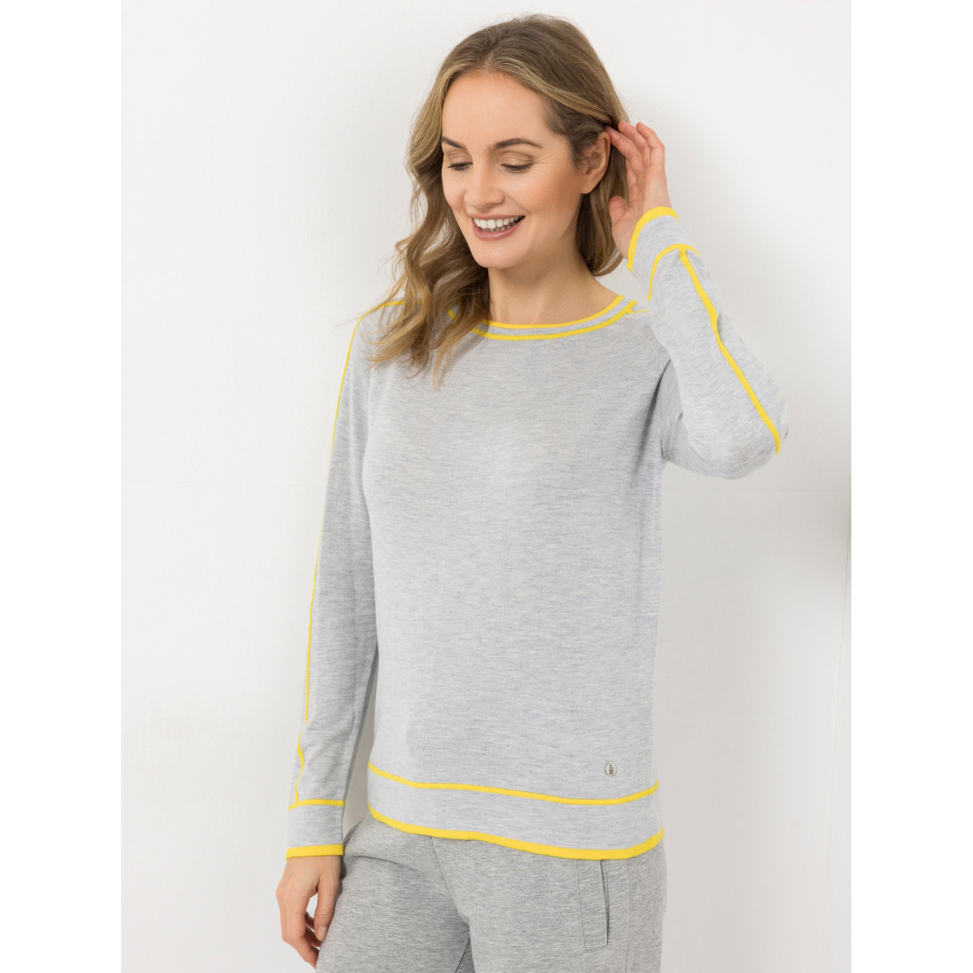 STRANDFEIN Pullover Rundhalsausschnitt Kontrastdetails figurumspielend