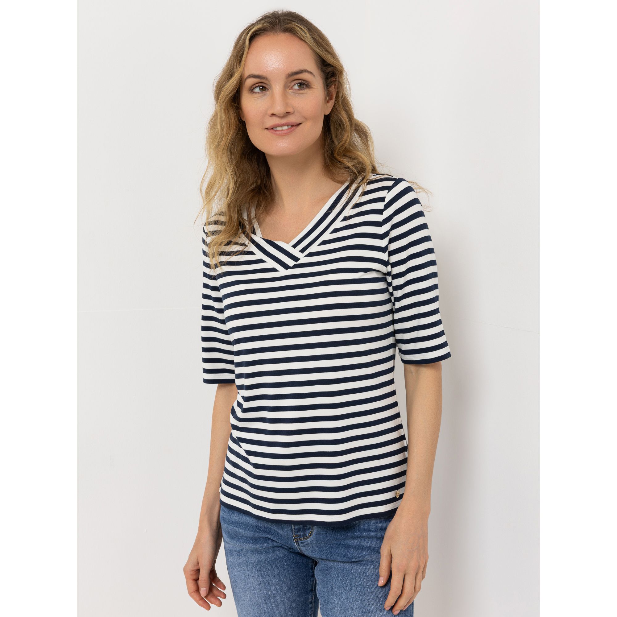 STRANDFEIN Shirt, 1/2 Arm V-Ausschnitt mit ECOVERO Viskose figurumspielend