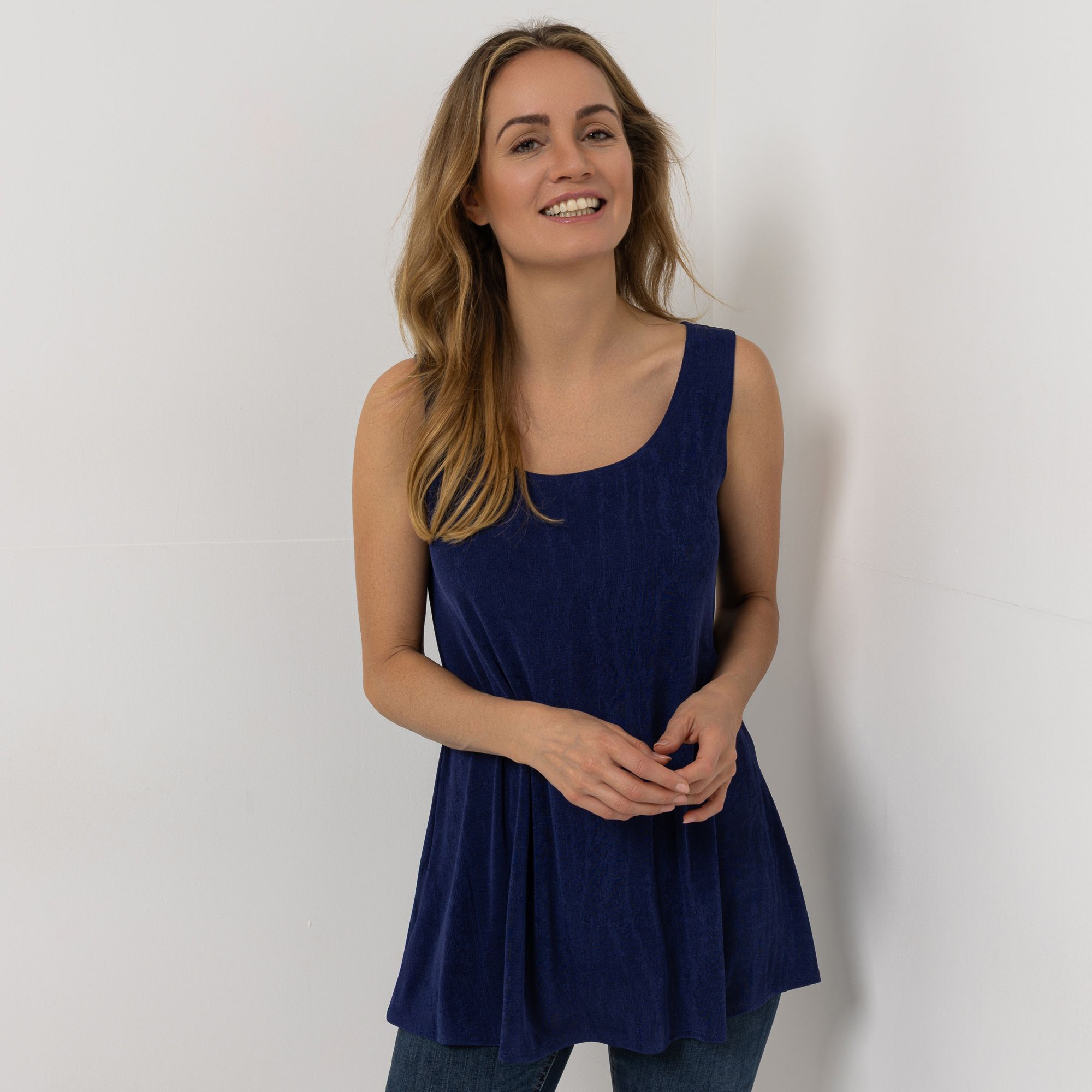 KIM & CO. Top, Rundhals Slinky Jersey ausgestellter Saum figurumspielend