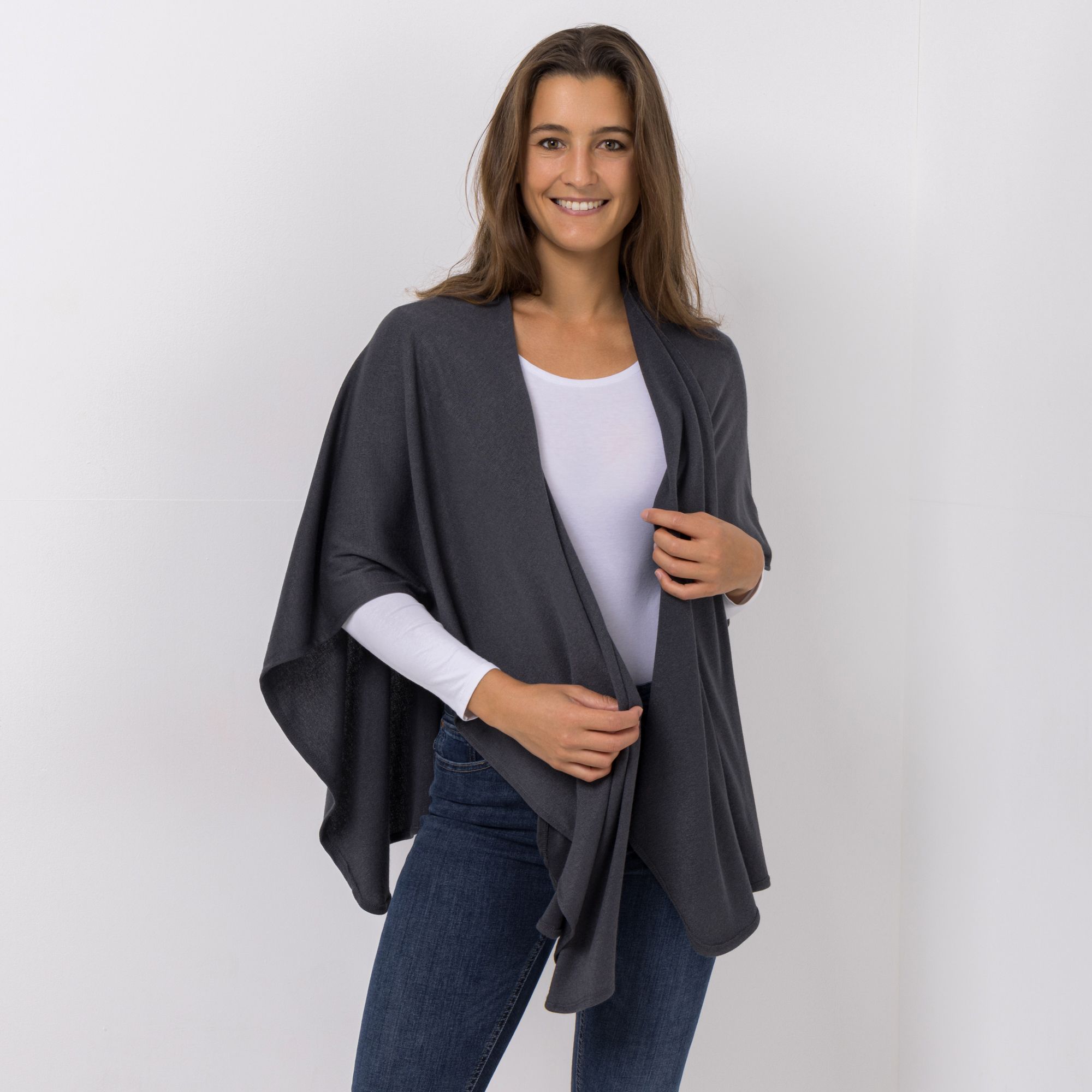 KIM & CO. Cape Feinstrick-Optik Verschluss: Anstecknadel