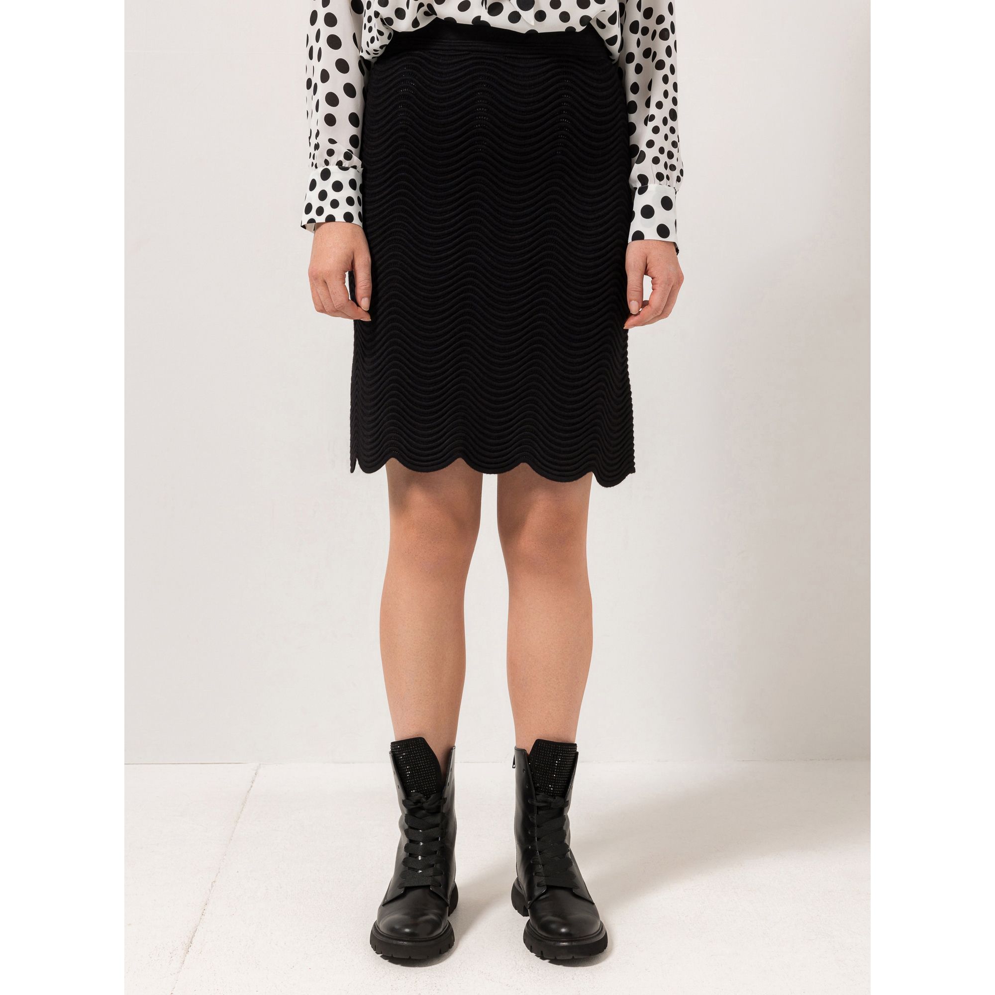 STEFFEN SCHRAUT Rock in Wellenstrickmuster Rundumdehnbund kurze Form