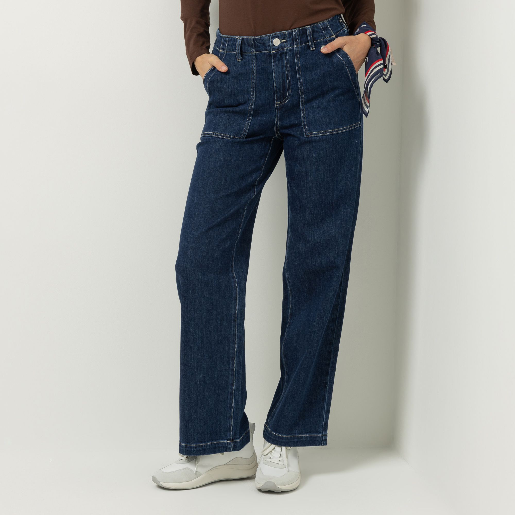 STRANDFEIN Jeans, lange Form aufgesetzte Taschen mittlere Leibhöhe weites Bein