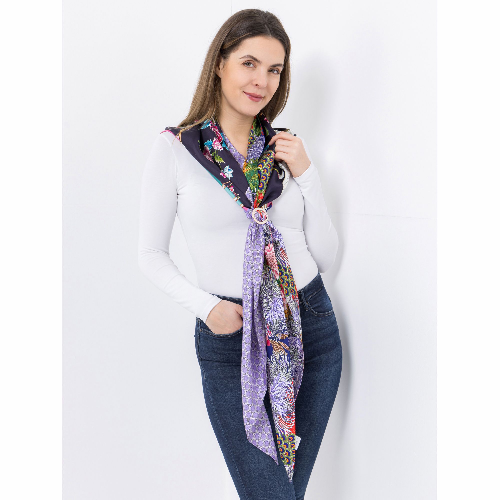 ANNI FOR FRIENDS Schal 100% Seide bedruckt ca.135x135cm