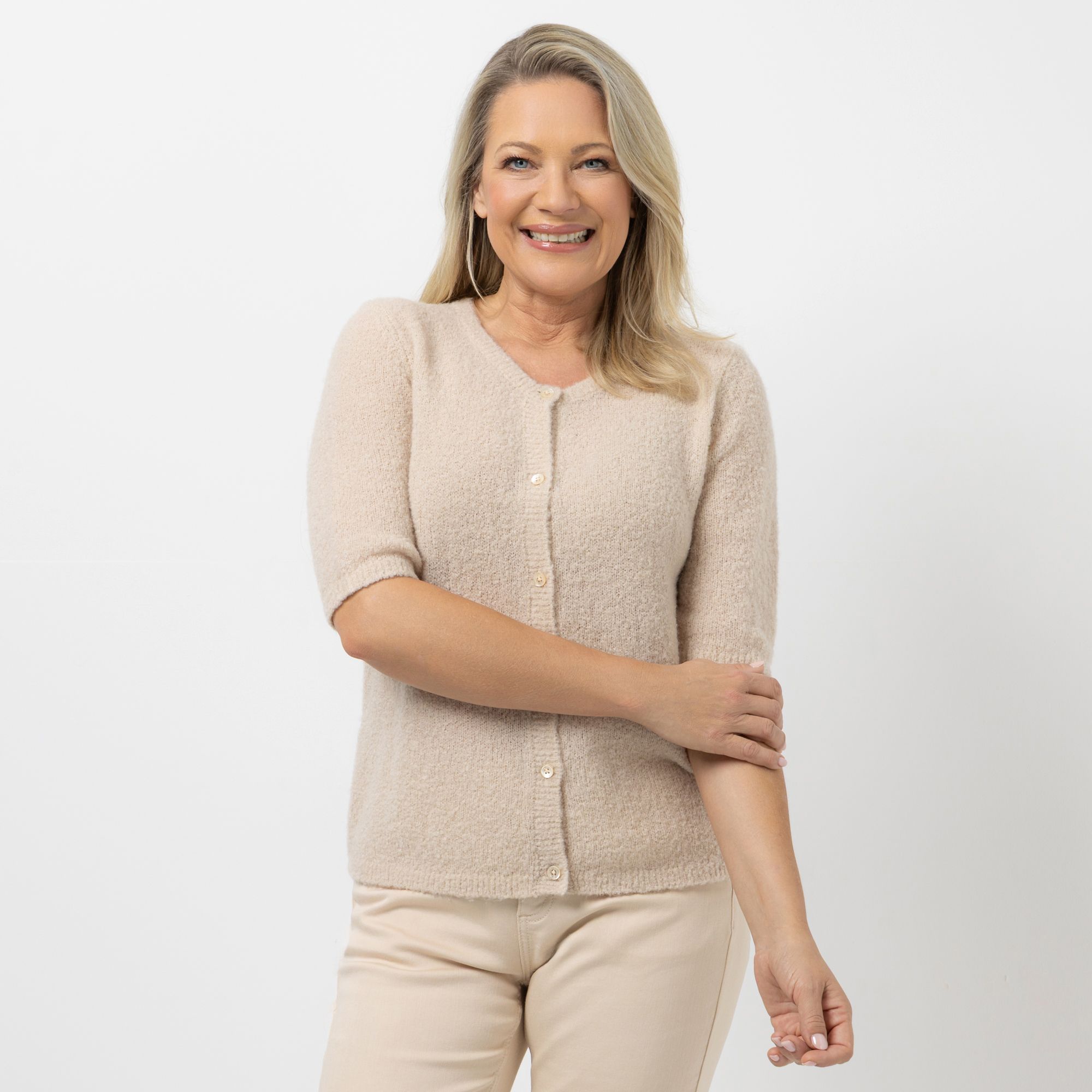 ANNA VON GRIESHEIM Bouclé-Cardigan langer 1/2-Arm Knopfleiste figurumspielend