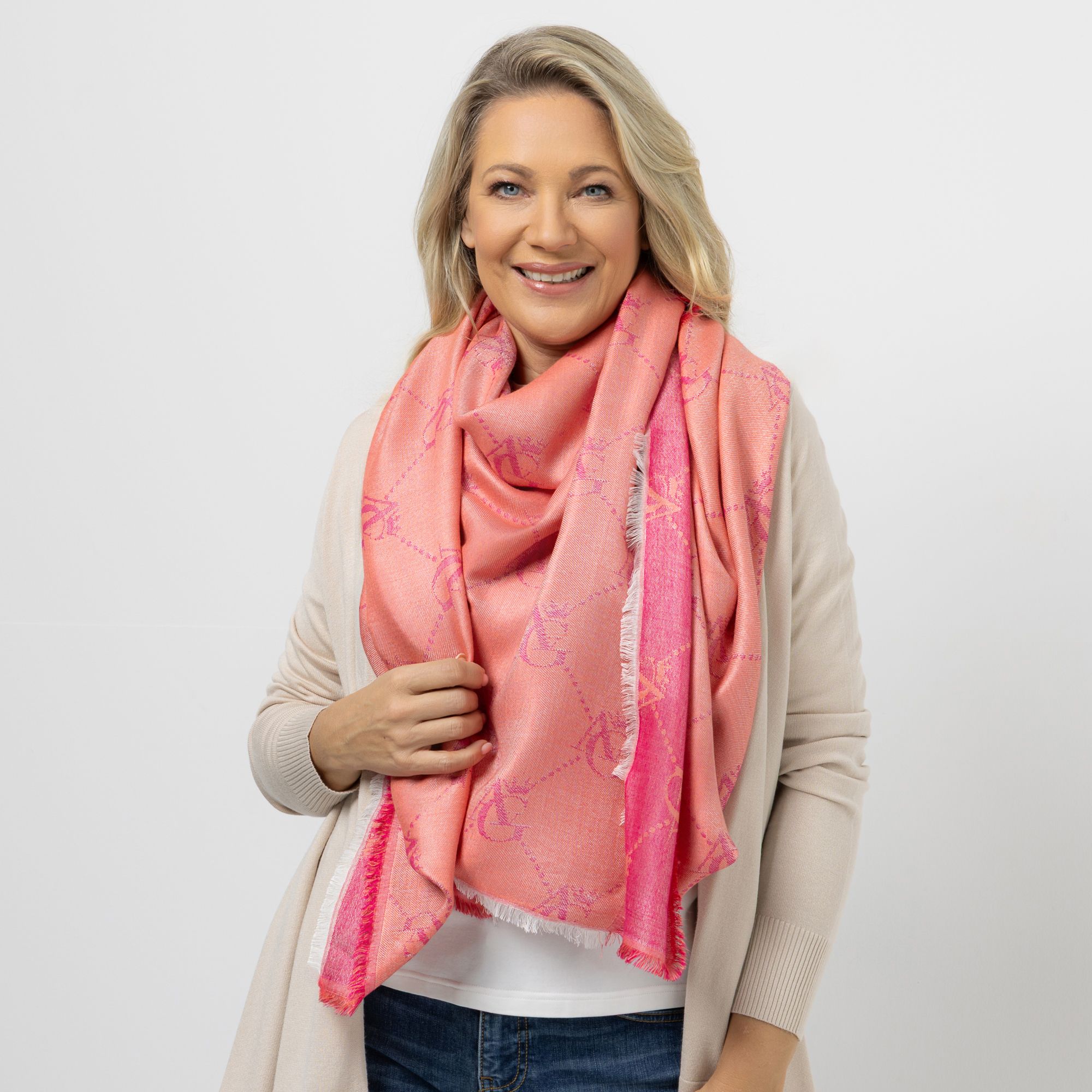 ANNA VON GRIESHEIM Schal Viskose-Ware Logo-Musterung 150x150cm