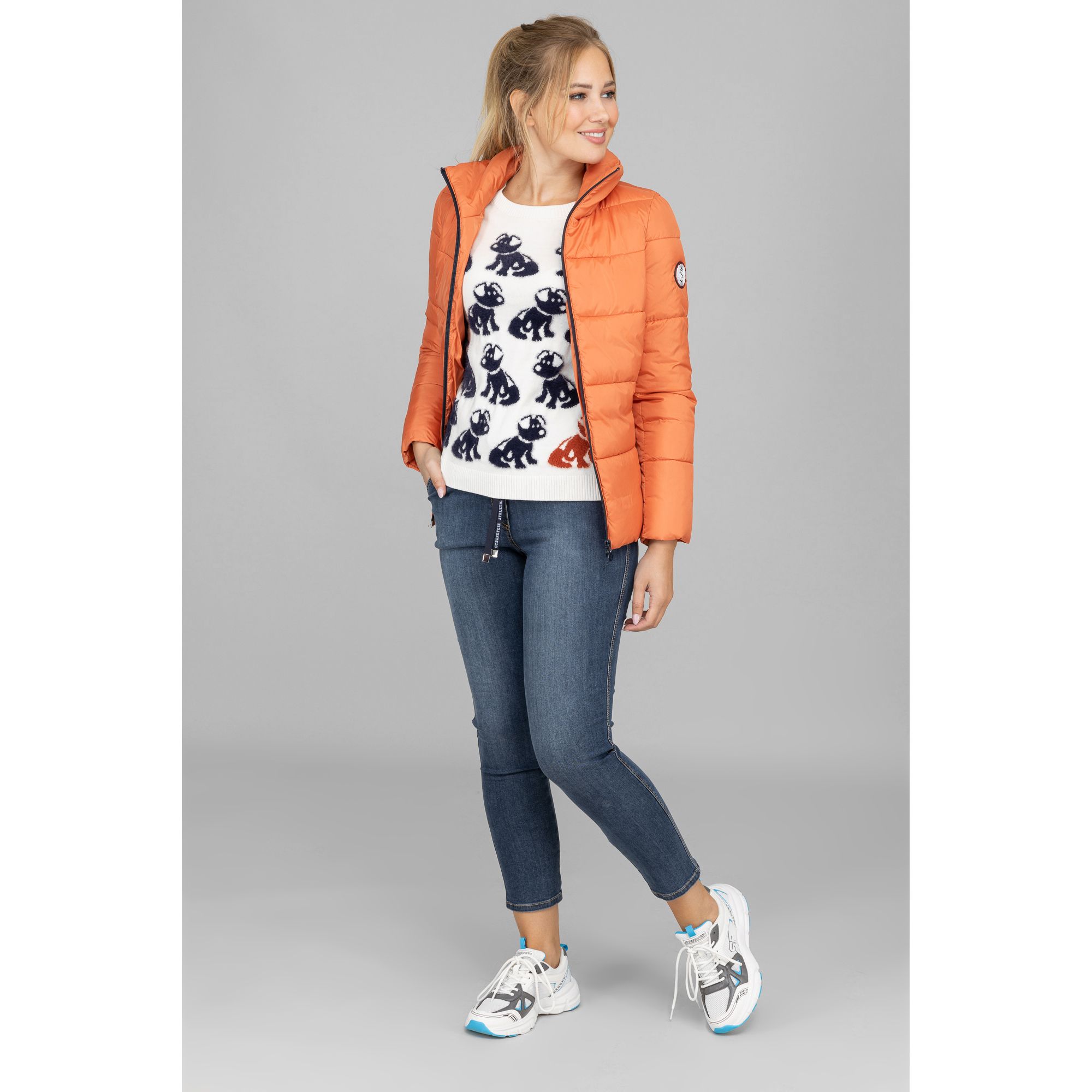 STRANDFEIN Steppjacke Downtouch abnehmbarer Schal figurumspielend