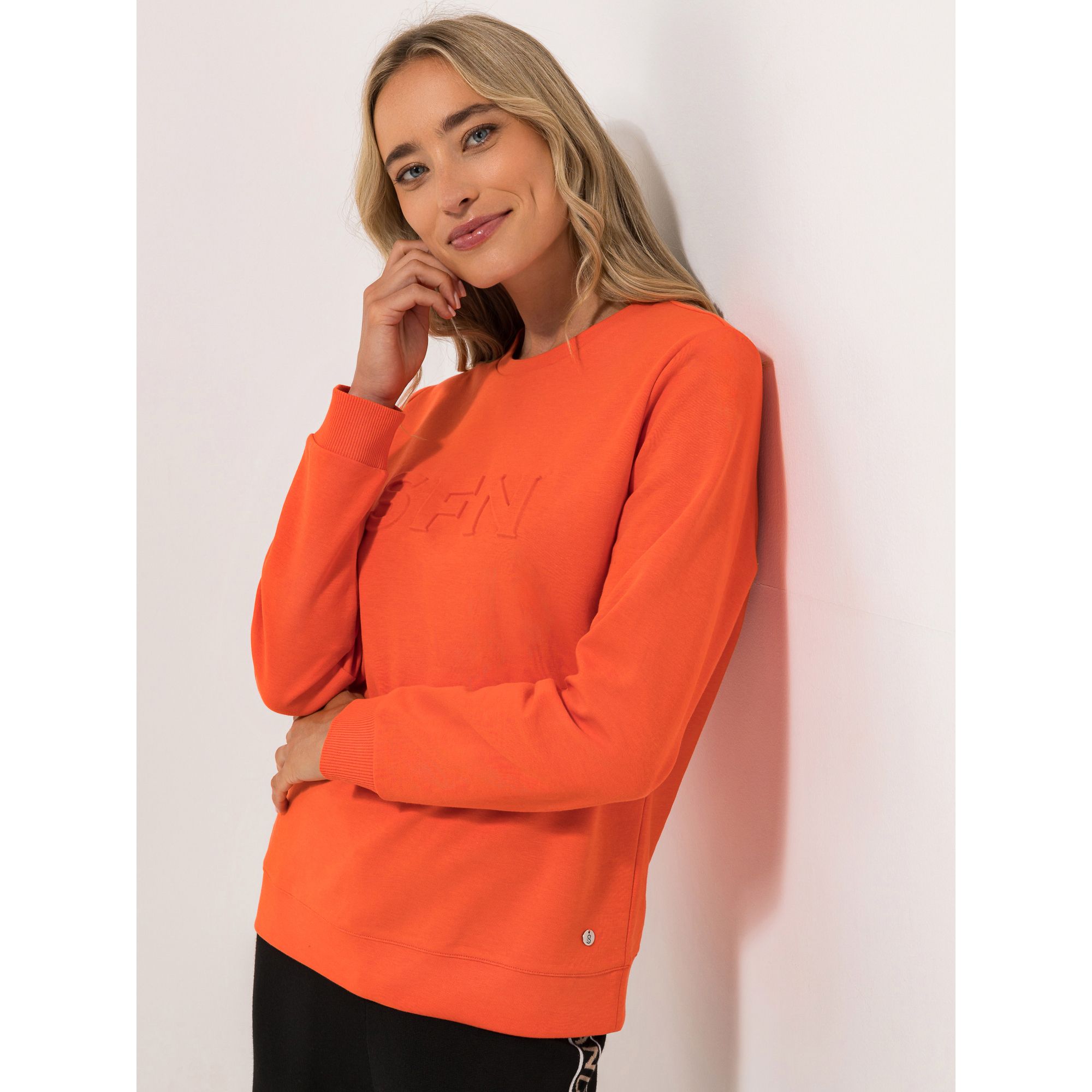 STRANDFEIN Sweatshirt Rundhalsausschnitt Logo-Prägung figurumspielend