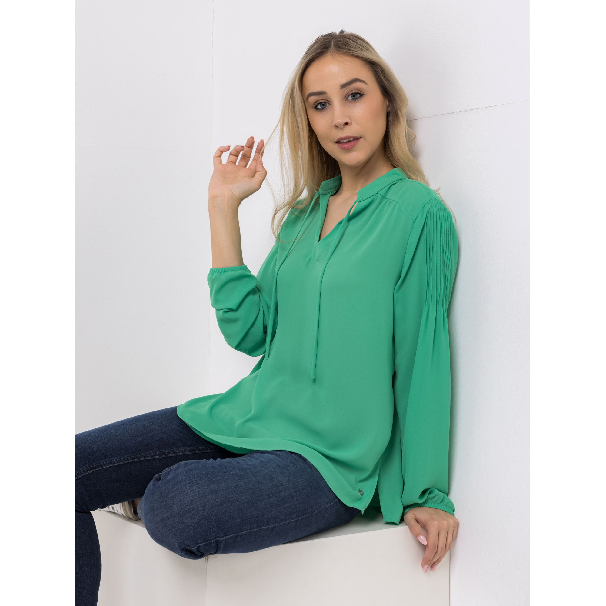 EVA LUTZ Bluse, Langarm kleiner Stehkragen Bindeband leger weit