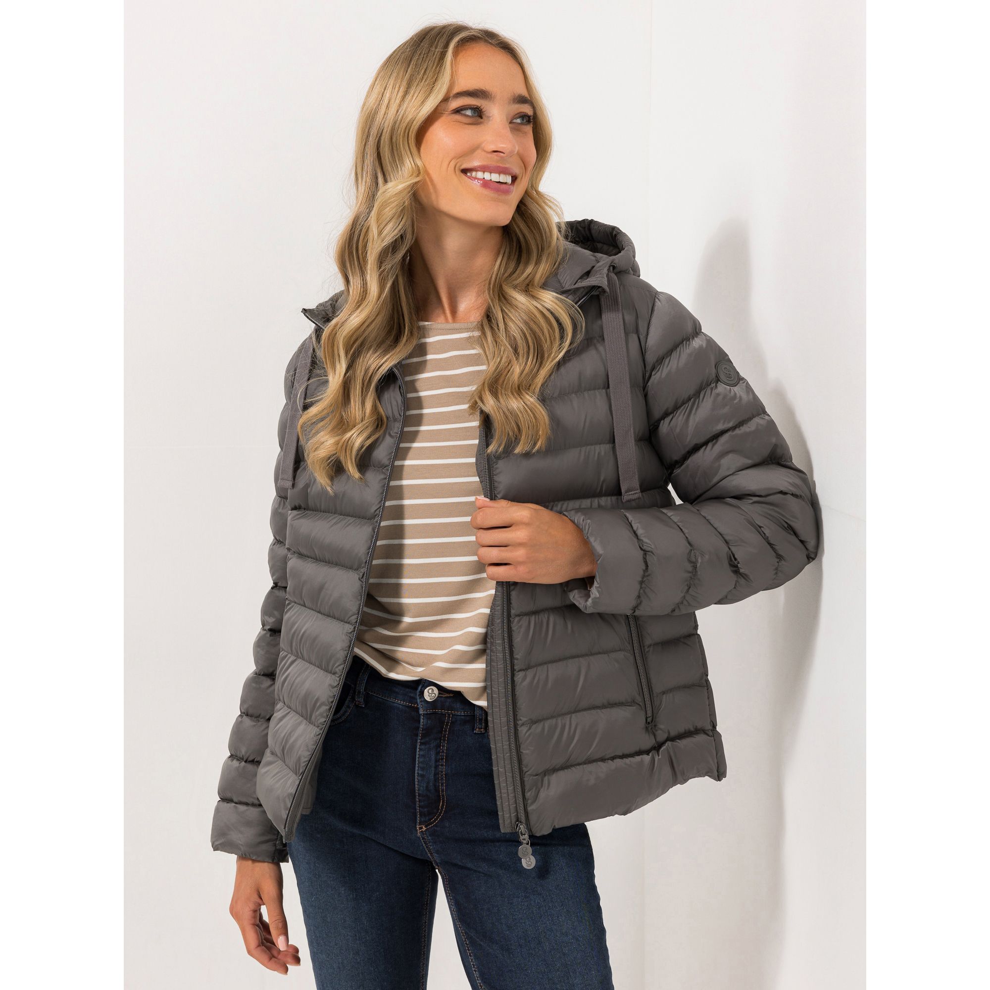 STRANDFEIN Steppjacke verstellbare Kapuze 2-Wege-Reißverschluss figurumspielend