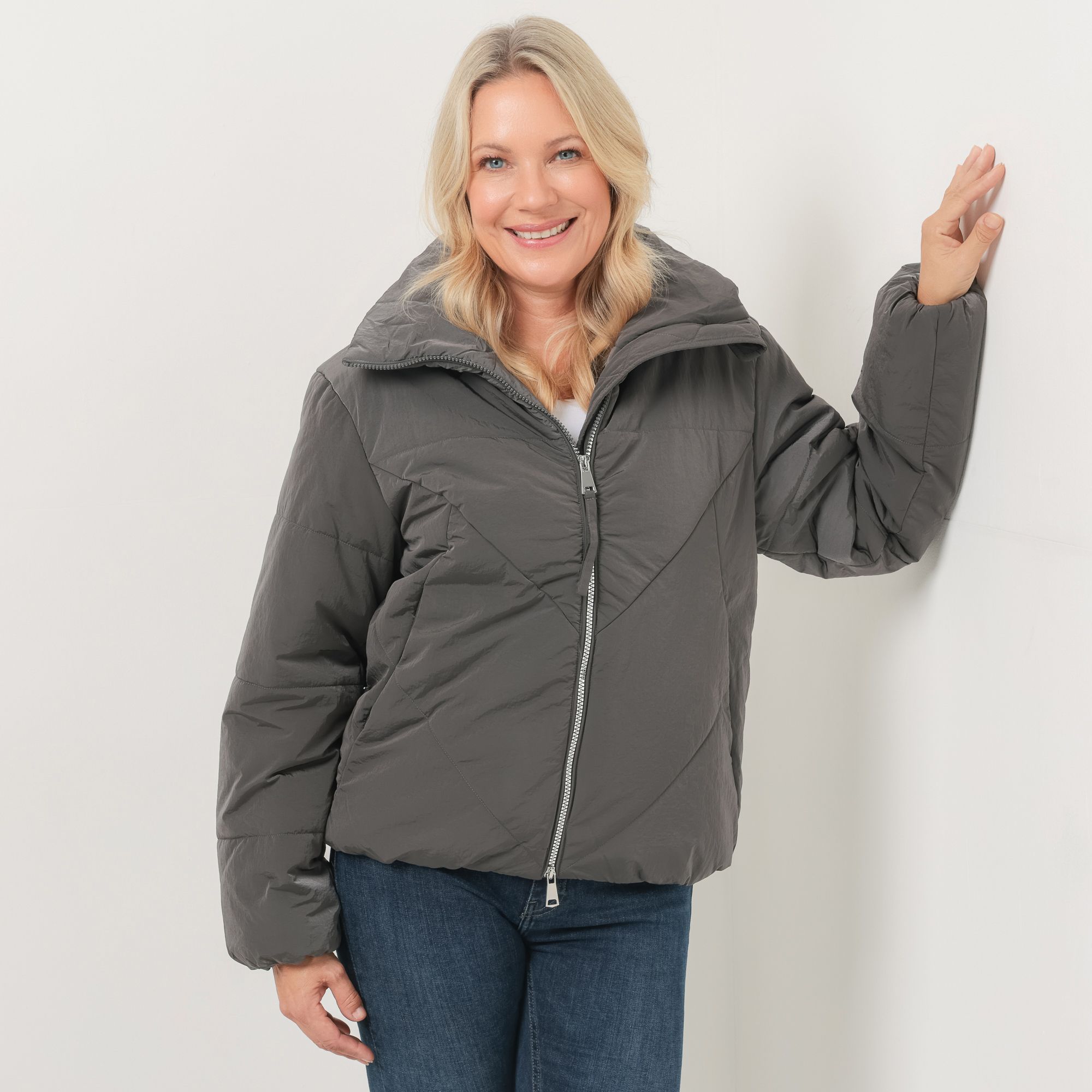 EVA LUTZ Steppjacke hoher Stehkragen 2-Wege-Reißverschluss leger weit
