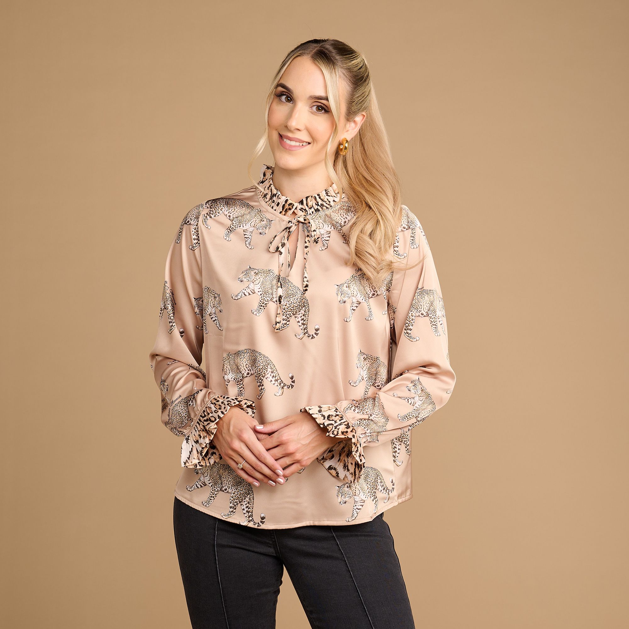 SCHIFFHAUER MUNICH® Bluse Spain Langarm Allover Druck figurumspielend