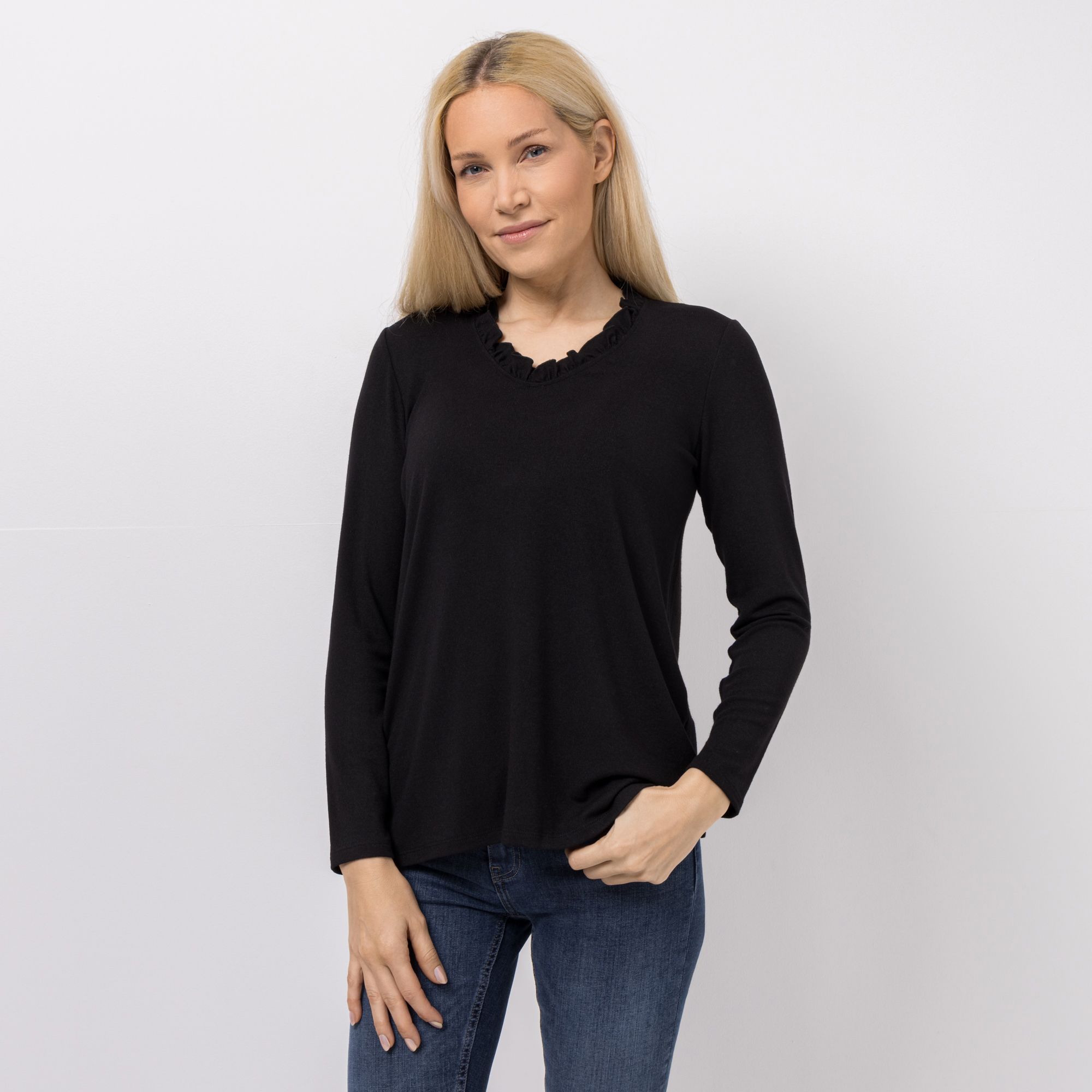 KIM & CO. Shirt, Langarm Feinstrick-Optik gerüschter Ausschnitt figurumspielend