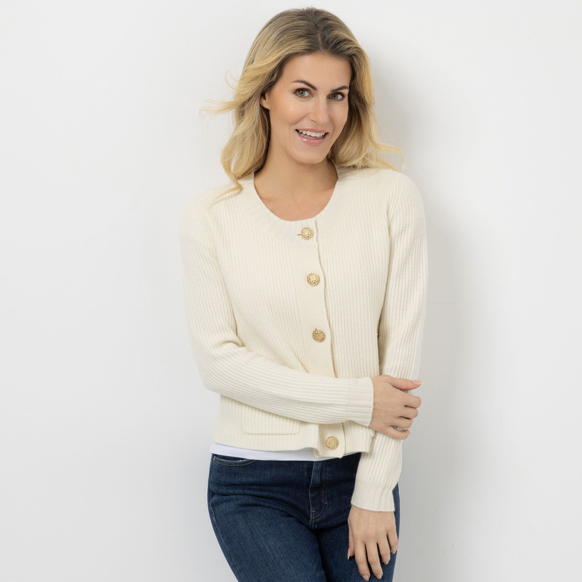 EVA LUTZ Cardigan Rundhalsausschnitt Zierknöpfe figurumspielend