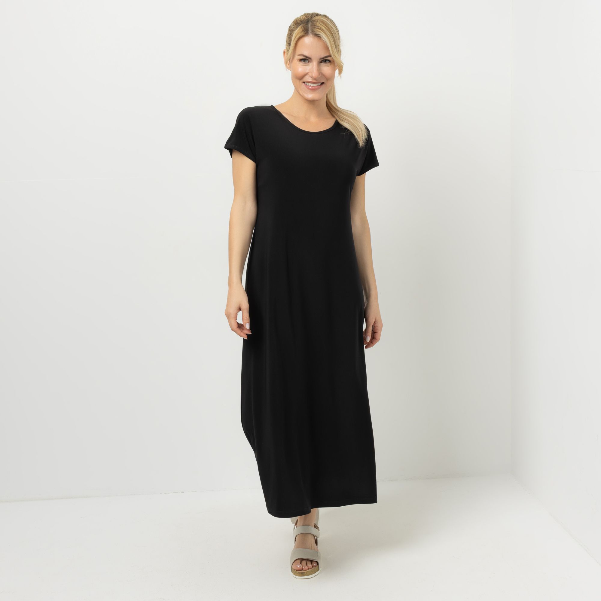 KIM & CO. Maxikleid Brazil Knit Jersey Rundhalsausschnitt figurumspielend
