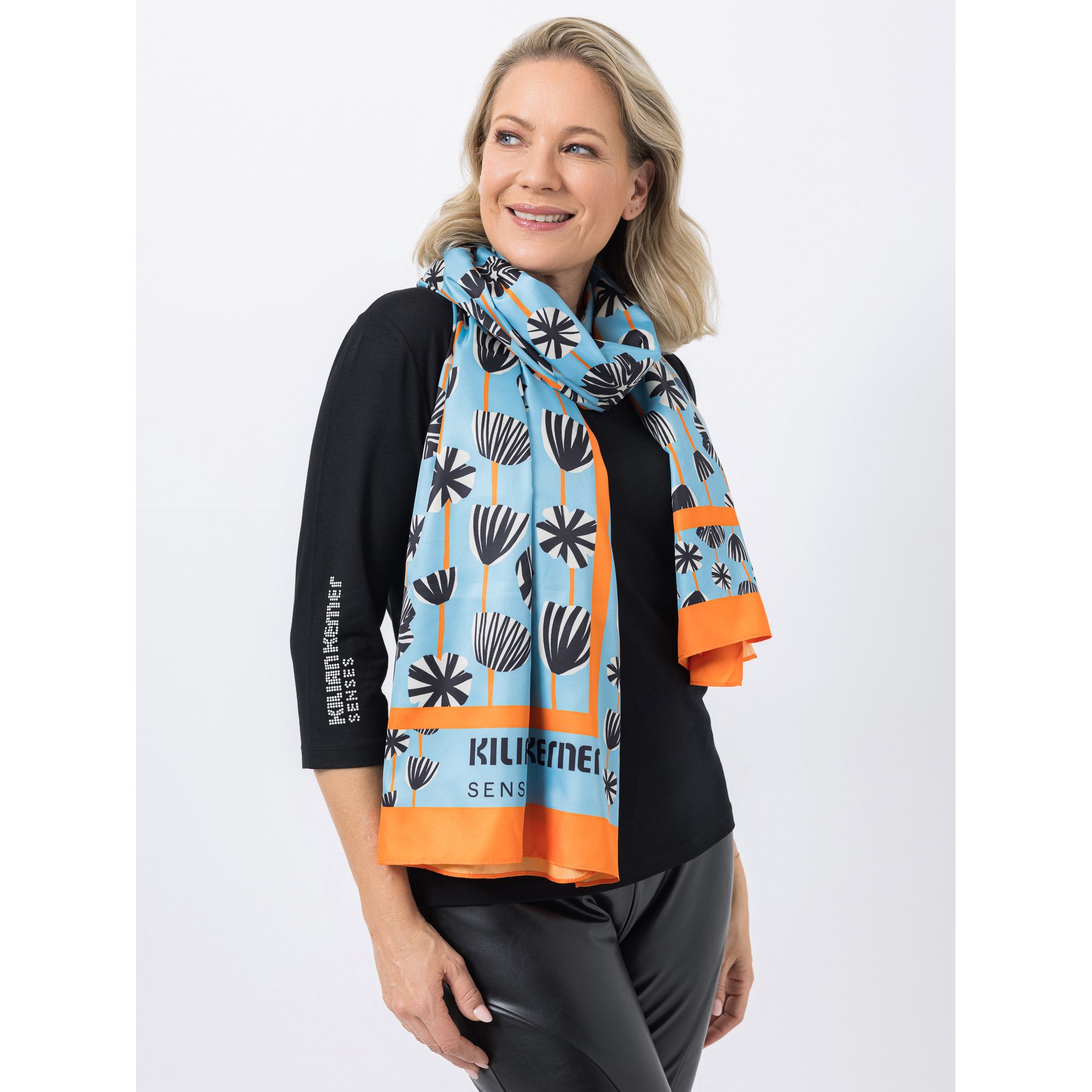 KILIAN KERNER SENSES Tuch feiner Twill-Stoff Kuss-Applikation ca. 90x190cm