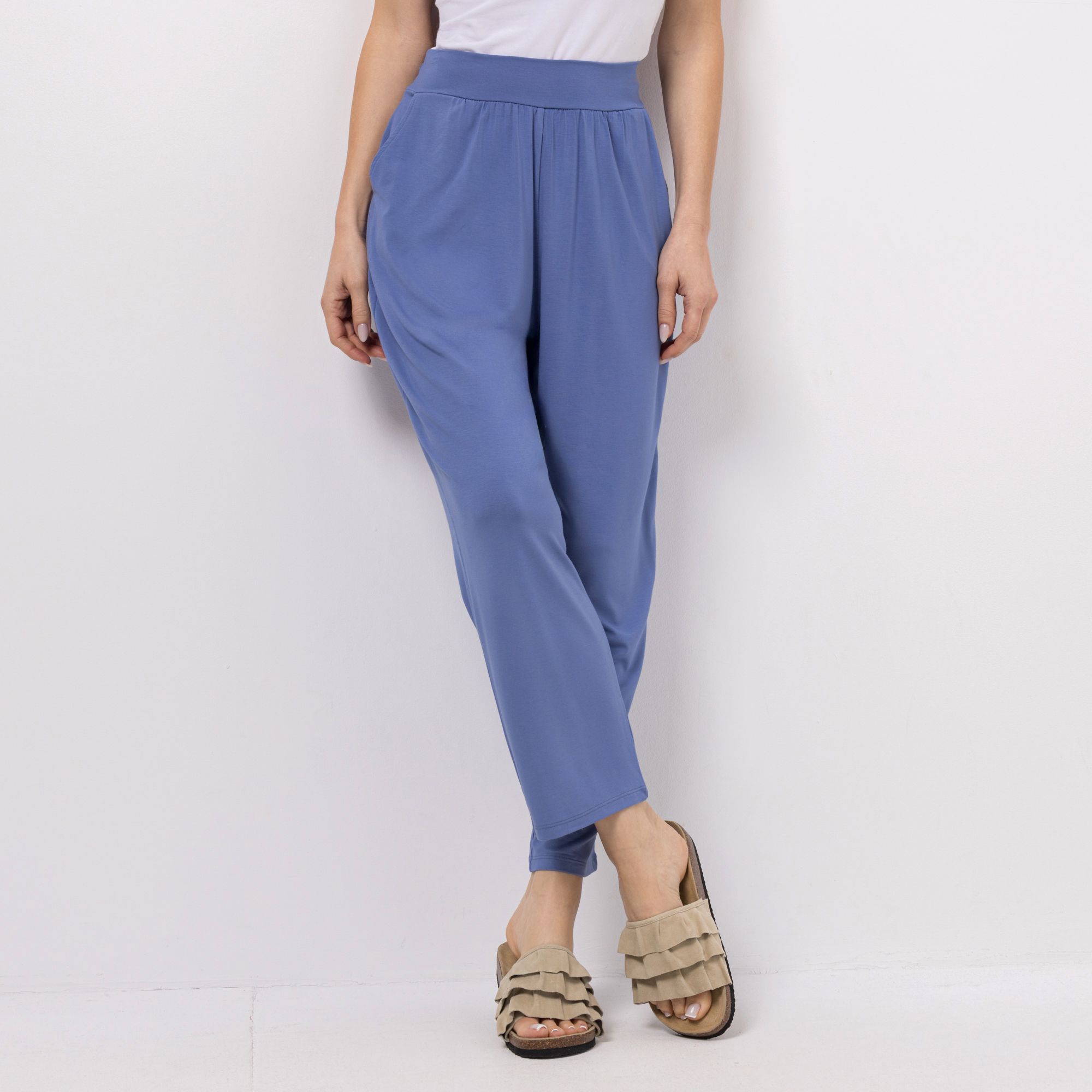 KIM & CO. Hose, knöchellang Viskose-Jersey Rundumdehnbund konischer Beinverlauf