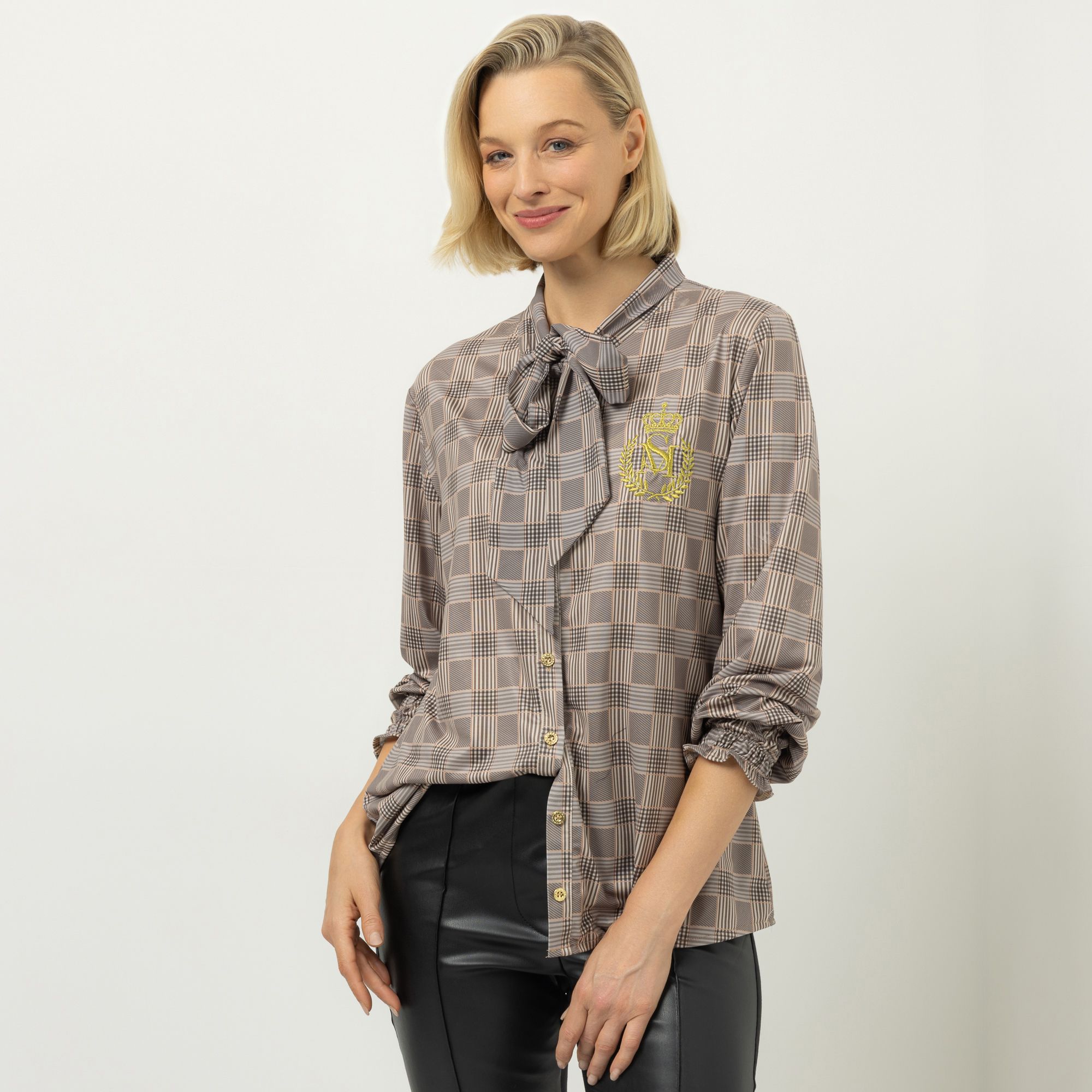 SCHIFFHAUER MUNICH® Bluse, langarm Schleife Knopfleiste figurumspielend