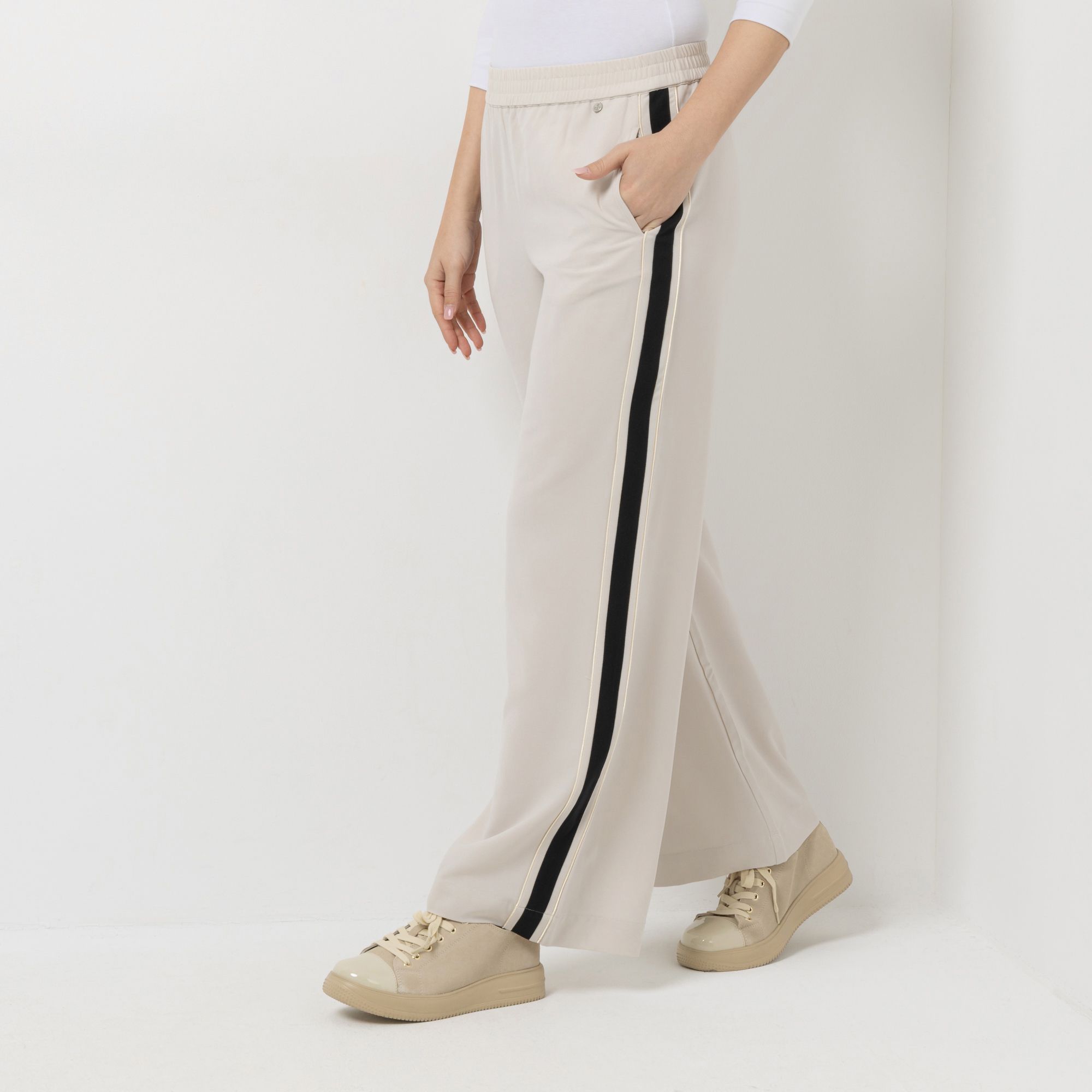 EVA LUTZ Hose, lange Form Rundumdehnbund Eingrifftaschen weites Bein