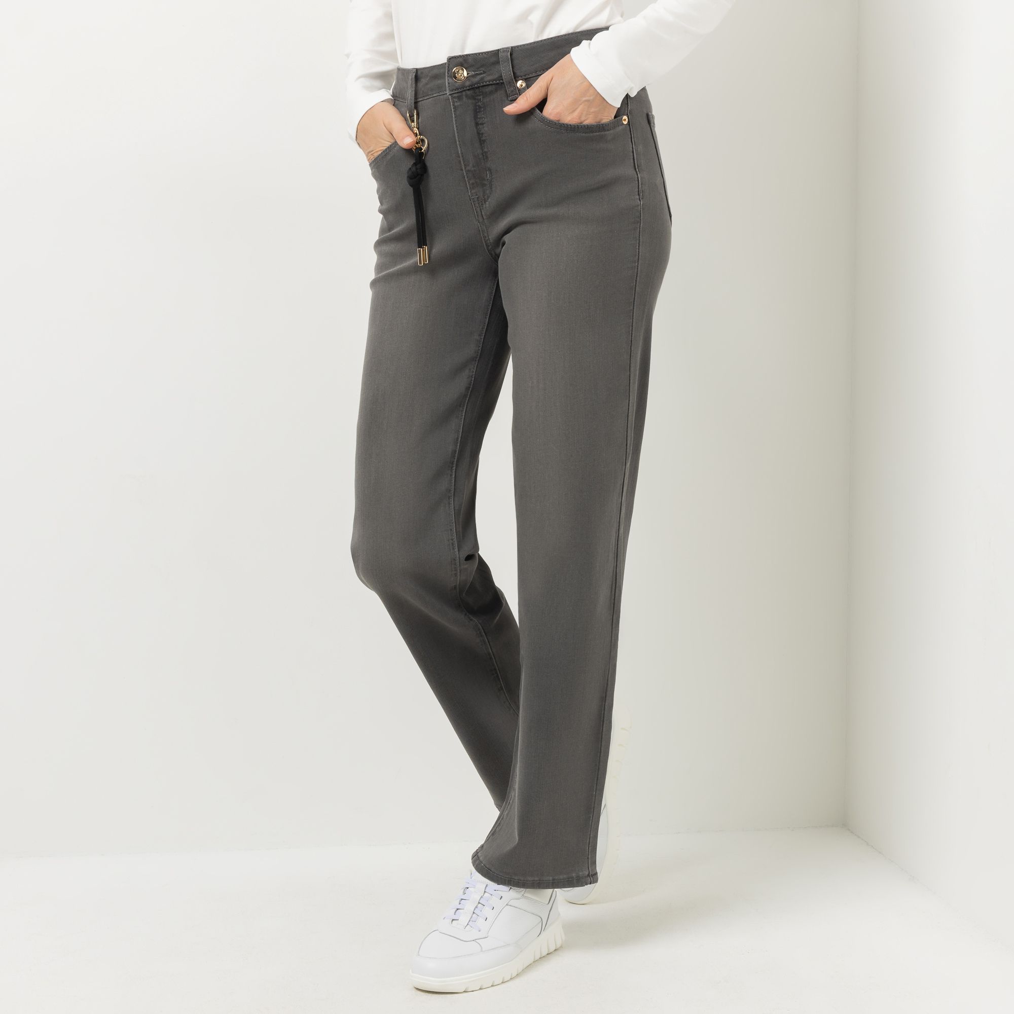 STRANDFEIN Jeanshose, lange Form 5-Pocket-Style mit Schlüsselanhänger gerades Bein