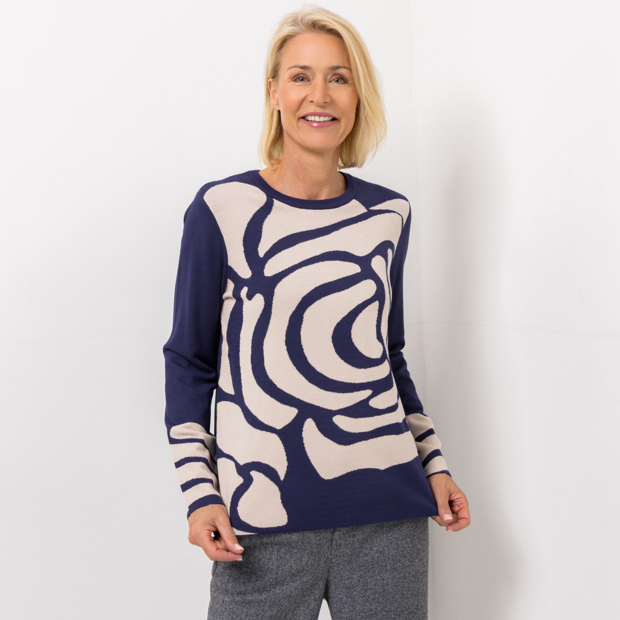 EVA LUTZ Pullover Rundhalsausschnitt Jacquard-Strick figurumspielend