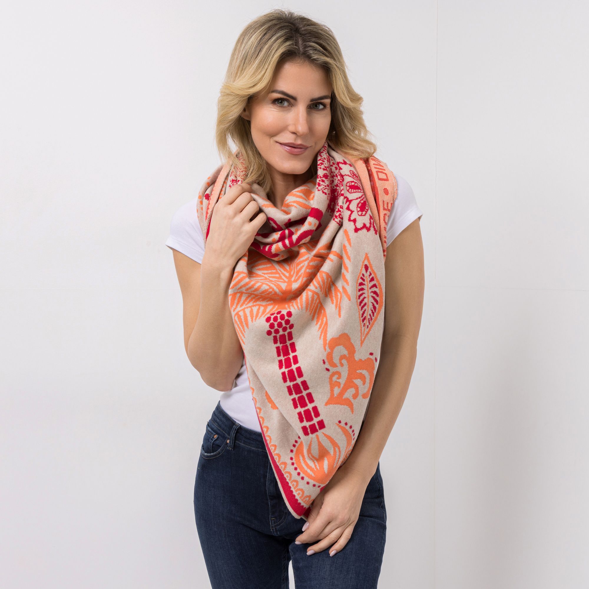 DINE 'N' DANCE Dreieckstuch Jacquard-Muster ca. 200 x 105cm