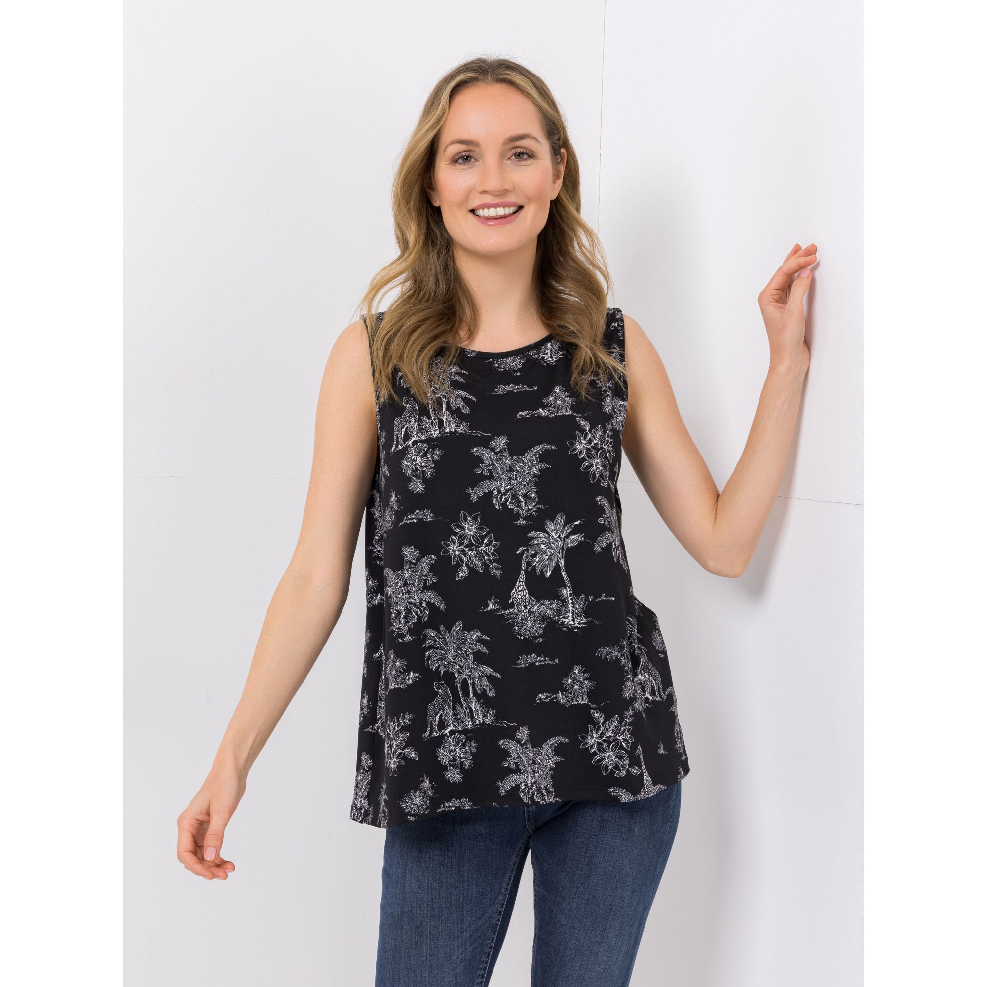 KIM & CO. Top, Druckauswahl Brazil Knit Jersey Rundhalsausschnitt figurumspielend