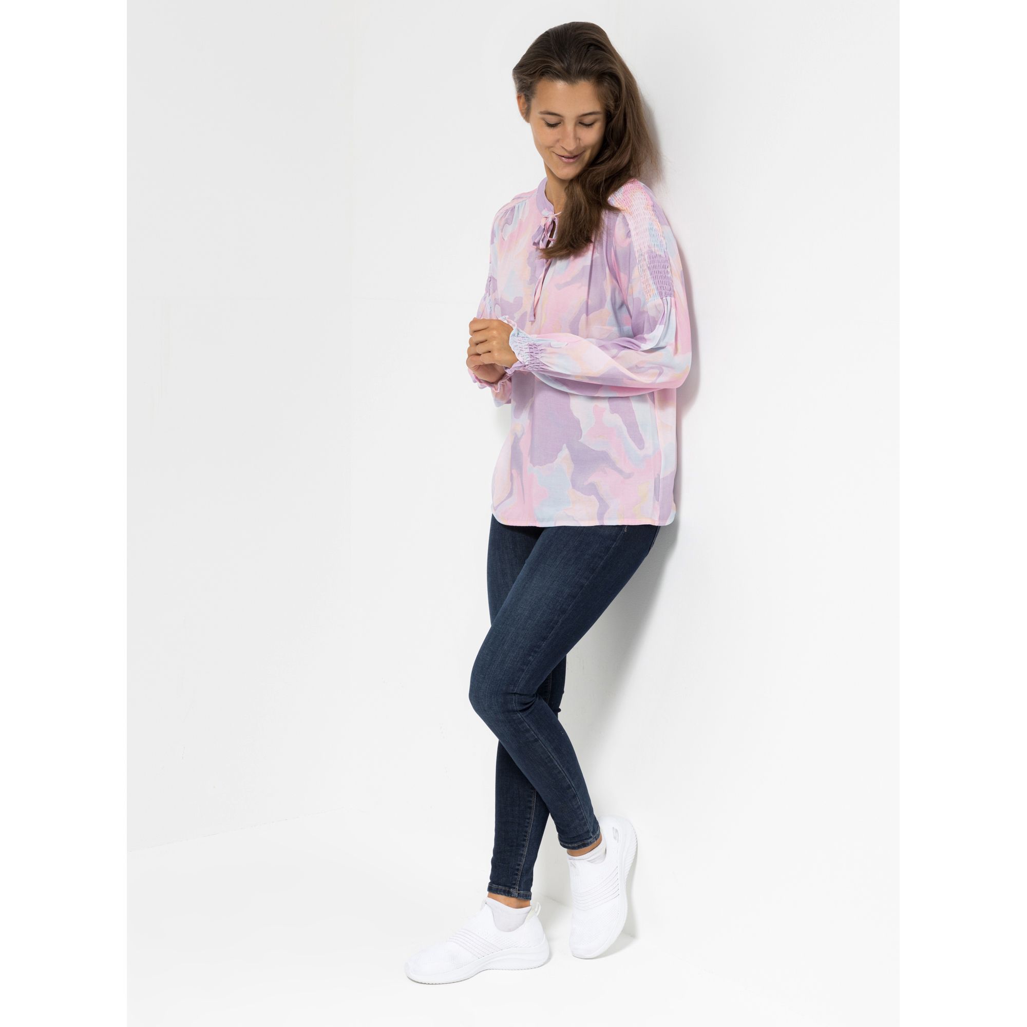 STUDIO UNIQUE® Bluse aus ECOVERO™ Viskose leger weit