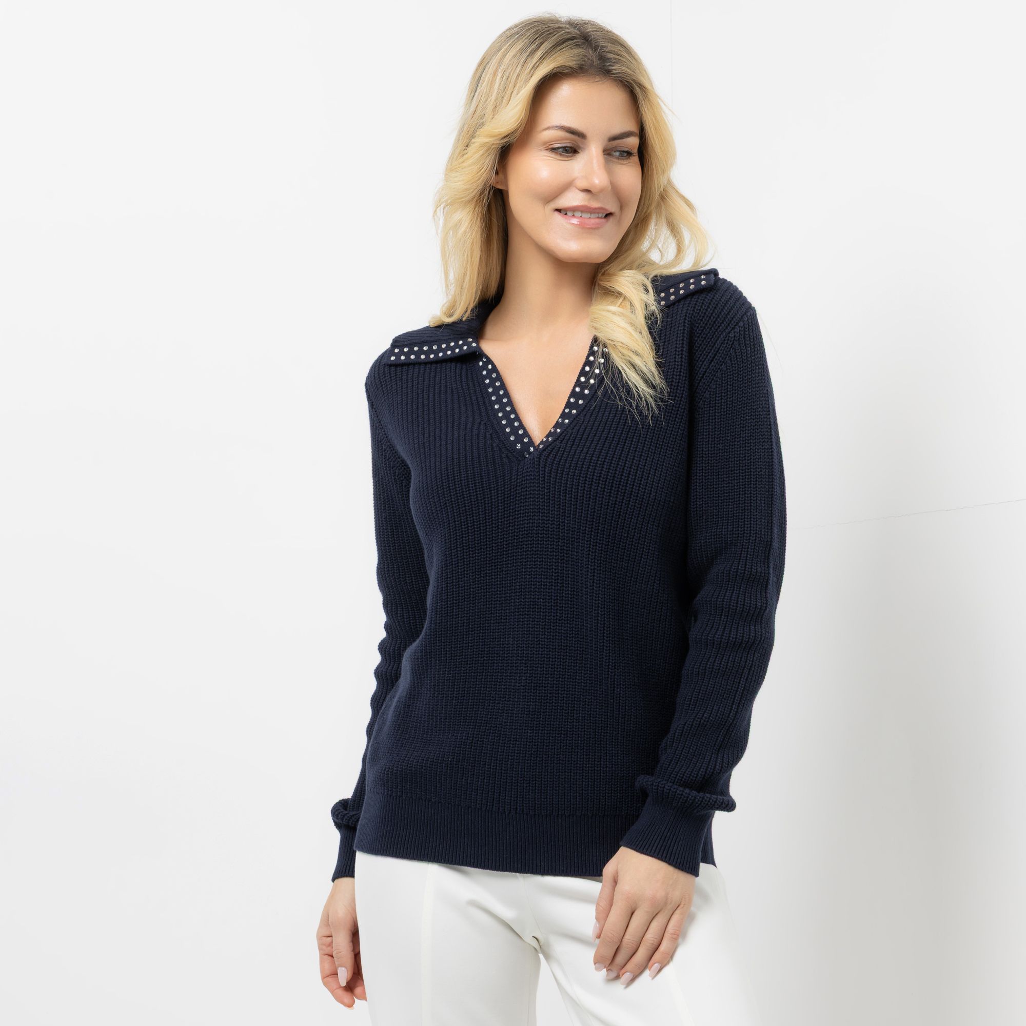 STRANDFEIN Pullover V-Ausschnitt Strass-Detail figurumspielend