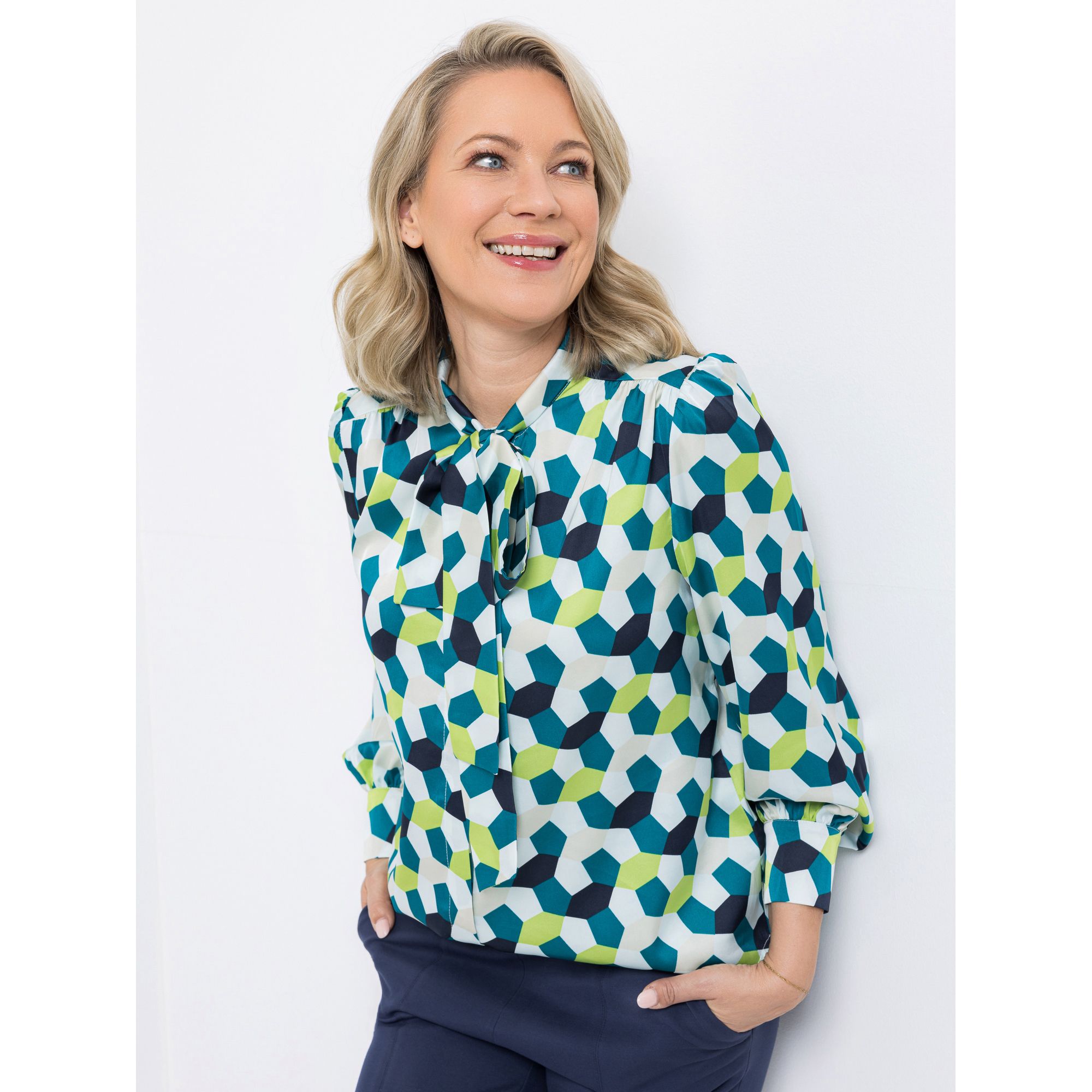 KILIAN KERNER SENSES Bluse, Langarm verdeckte Knopfleiste Schluppe figurumspielend